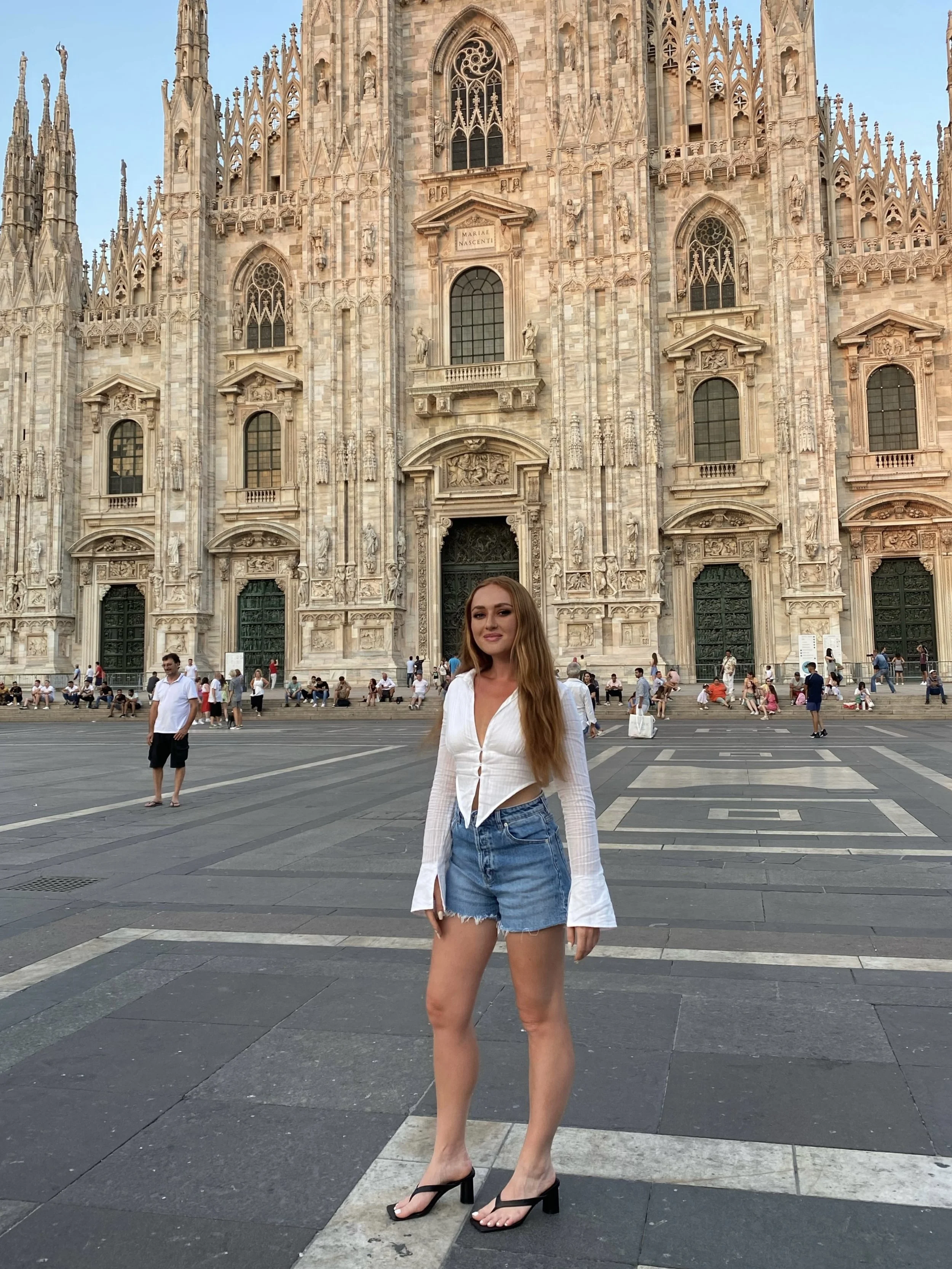 Facetune_18-07-2022-11-03-04 2.jpg