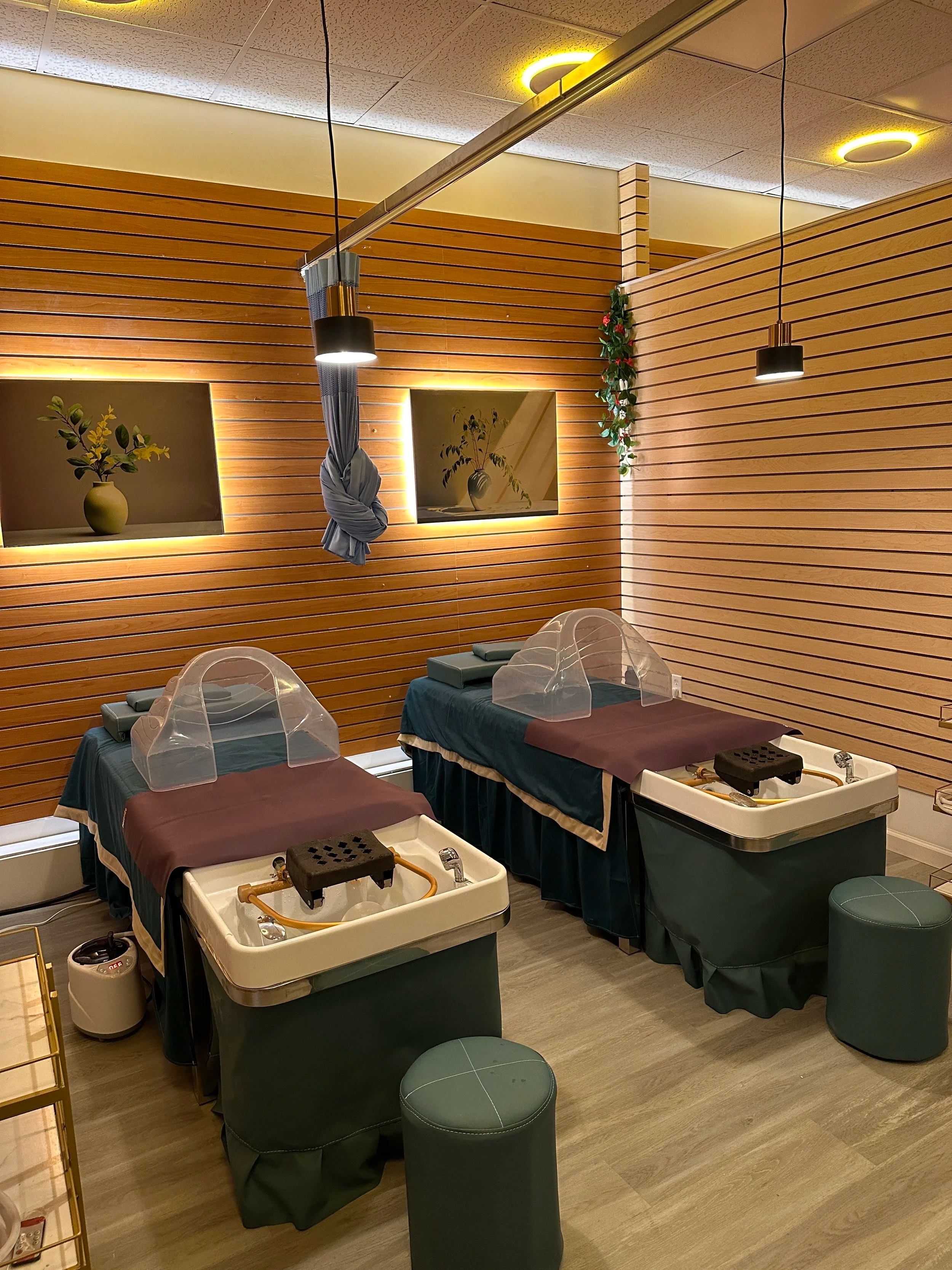 NYC's Best Kept Secret for Hair Growth &amp; Relaxation: Discover the Benefits of a Chinese Head Spa
