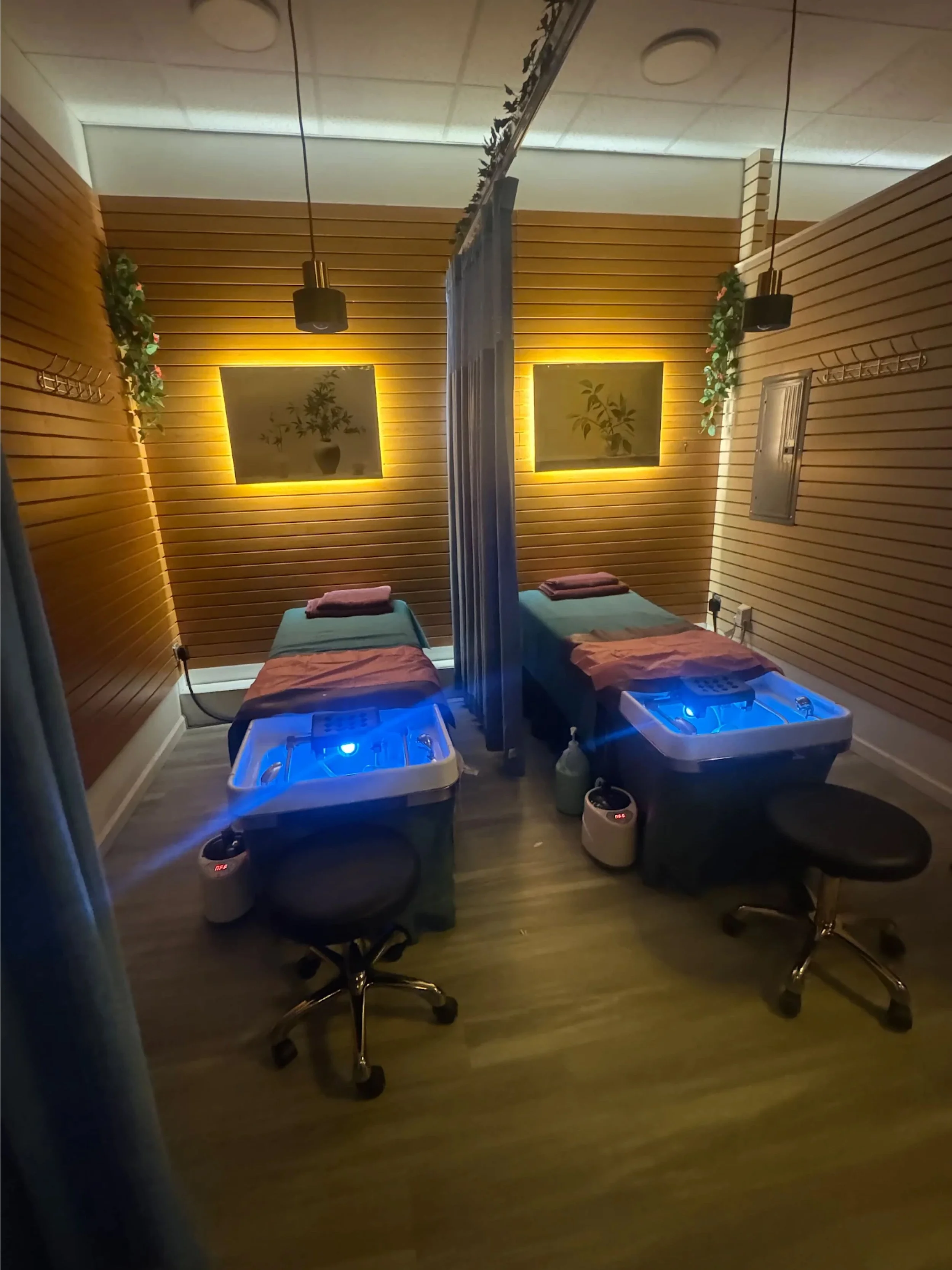 new york city head spa tables for treatment