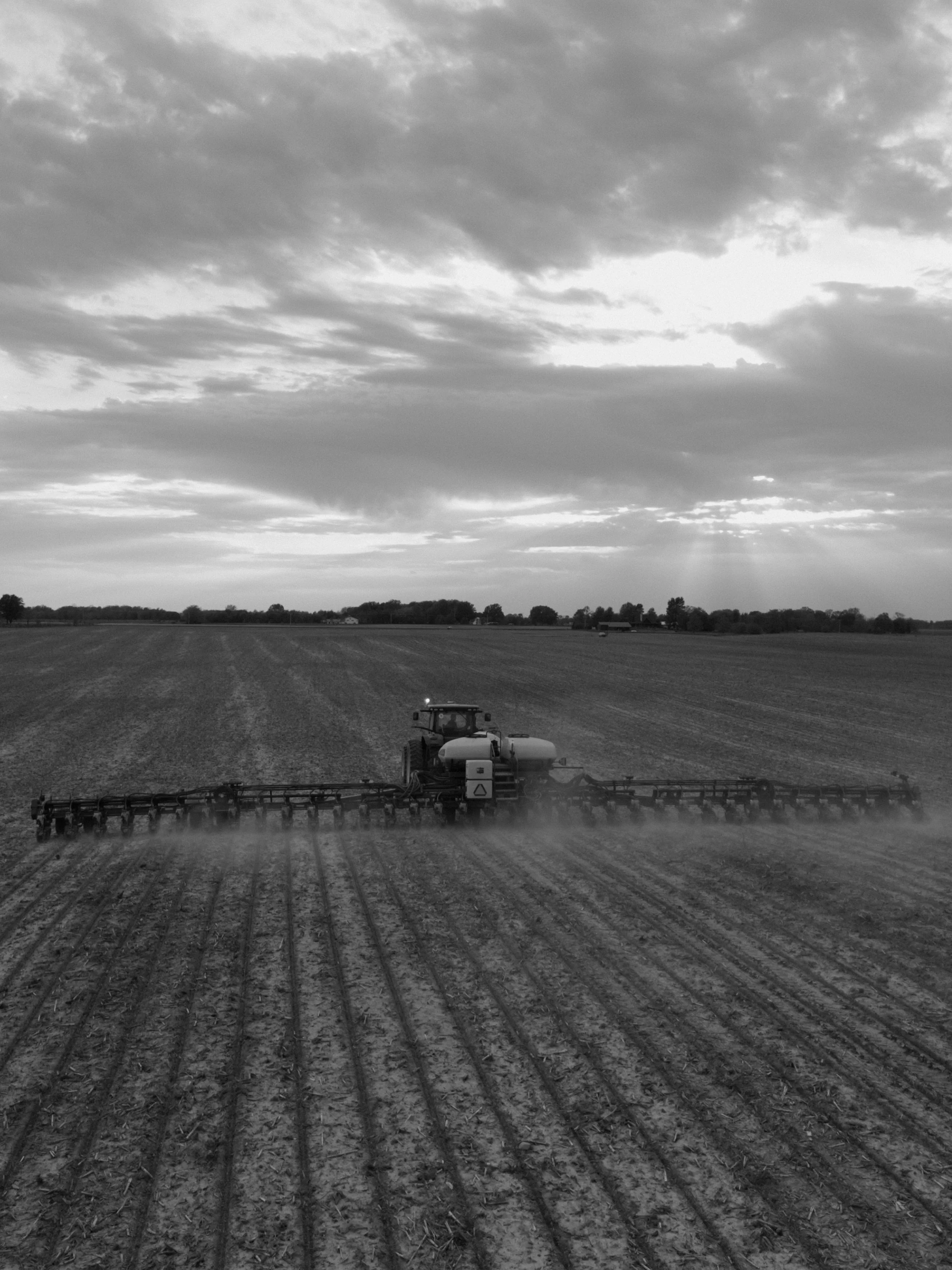 Some days, the peace and quiet of an open farm field is the whole point. 

#farming #agriculture #marketing