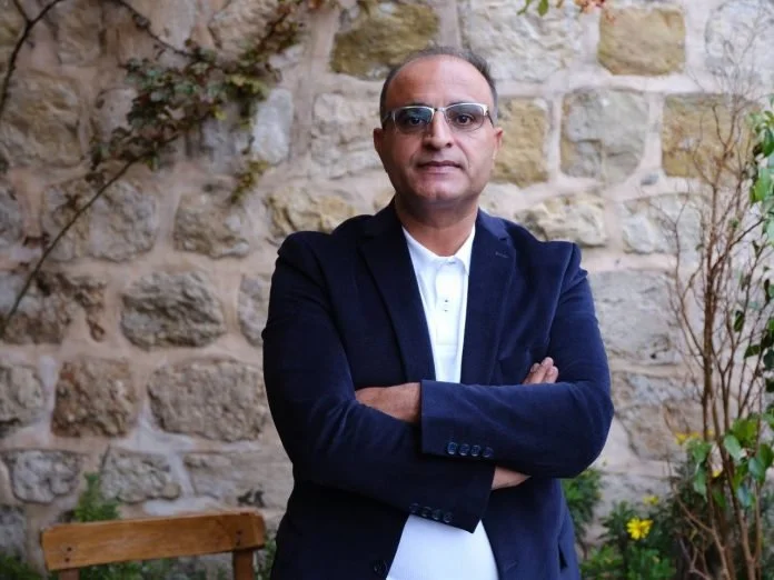 Interview: Kemal Varol and his novel, "Wûf"