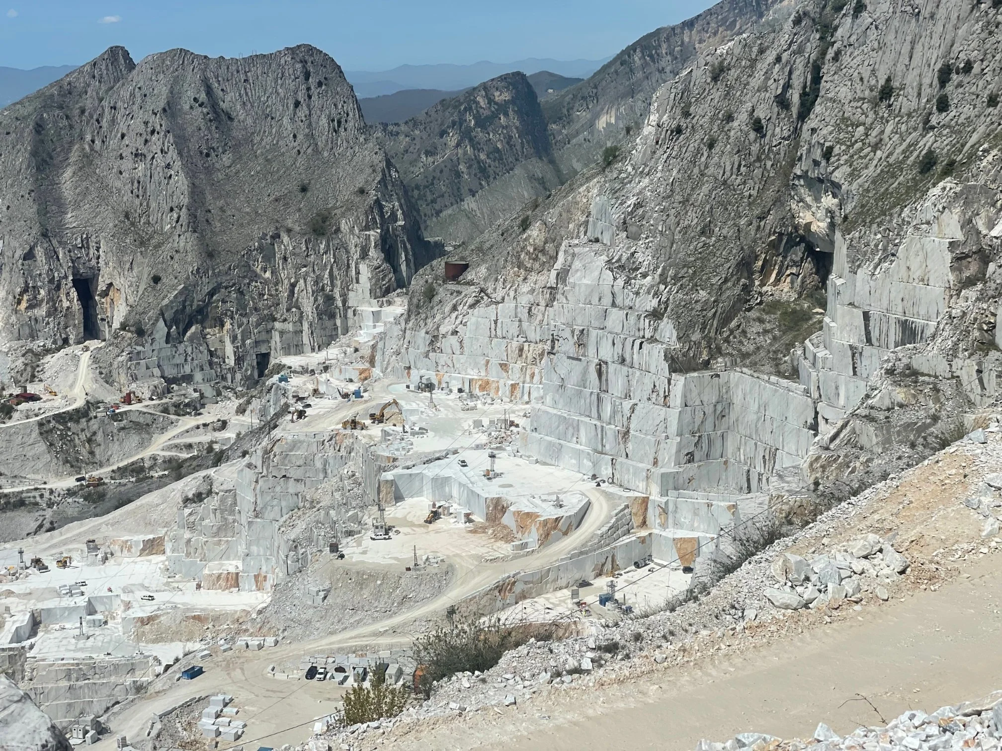 Marble… all you ever wanted to know: formation, composition, properties and uses