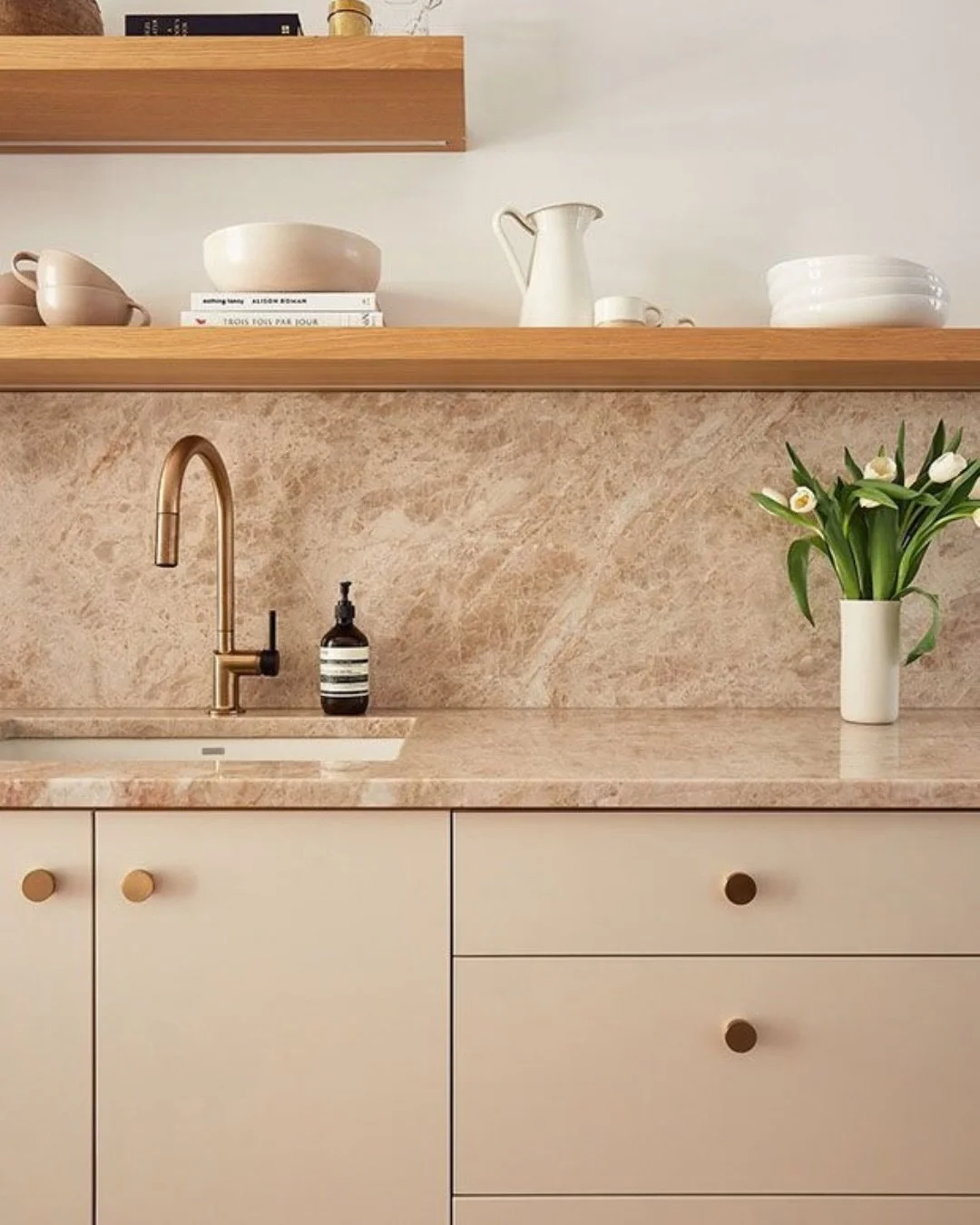 Cream marble is popular in interior design for its soft and warm tones &ndash; but did you know it owes this colouration to clay?

Marble forms when limestone is compressed and heated underground before recrystalising, and its final colour is determi