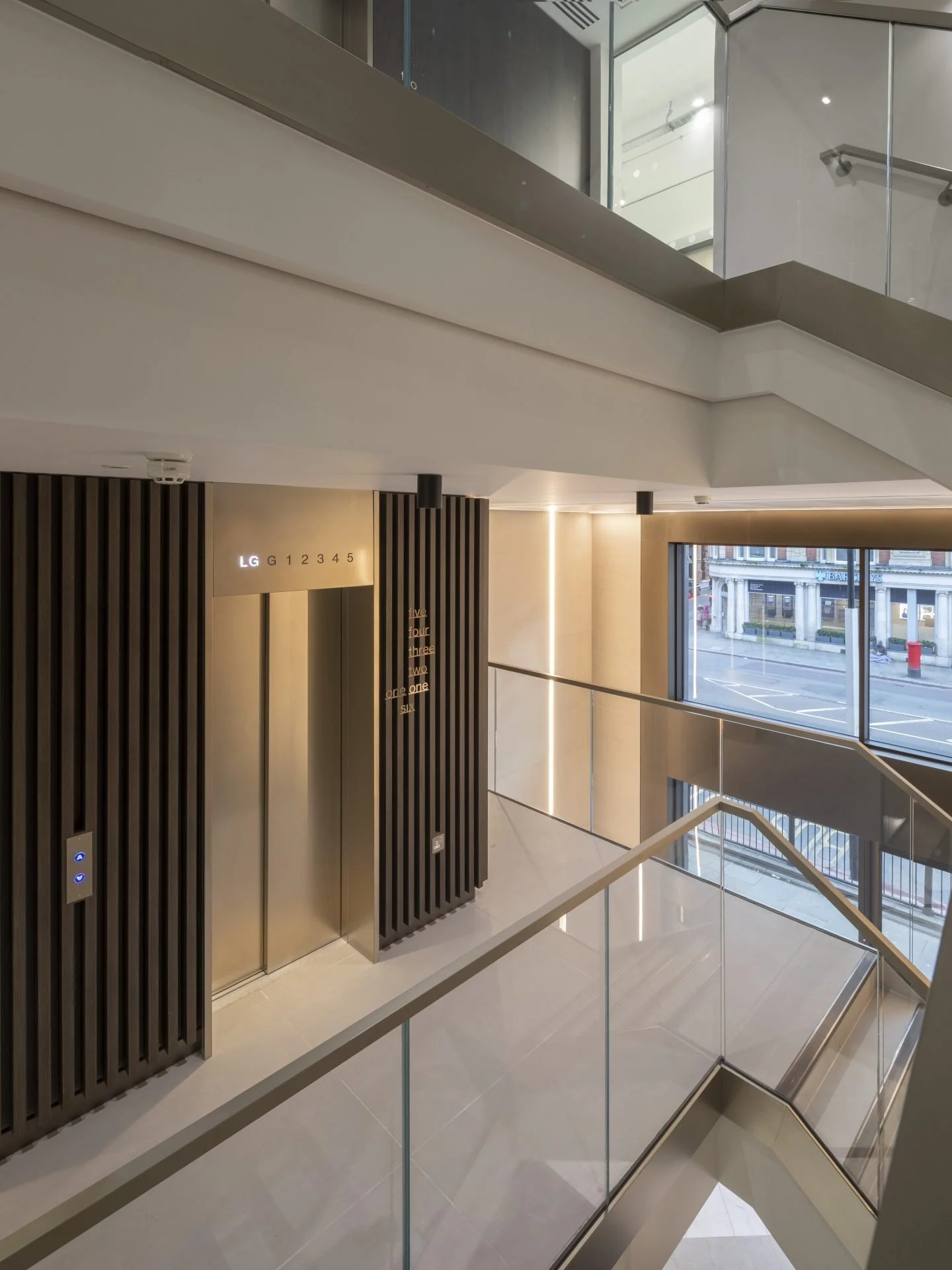 ONEONESIX_Web15_paolo.interiors.jpg