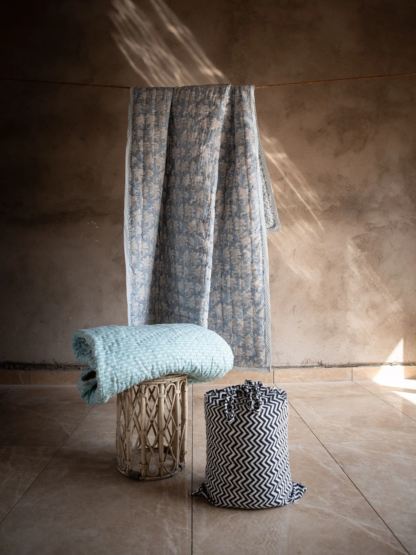 At first, ROSASK was all about celebrating Indian brands (and it still is!)
But soon, I felt inspired to create my own everyday pieces, full of authenticity and the timeless charm of blockprint.
⏳ Just a little patience&hellip;
The new ROSASK collect
