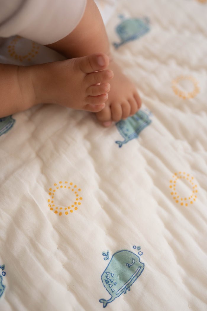 Raamae_HandBlockPrinted_MoanaBabyQuilt_05.jpg