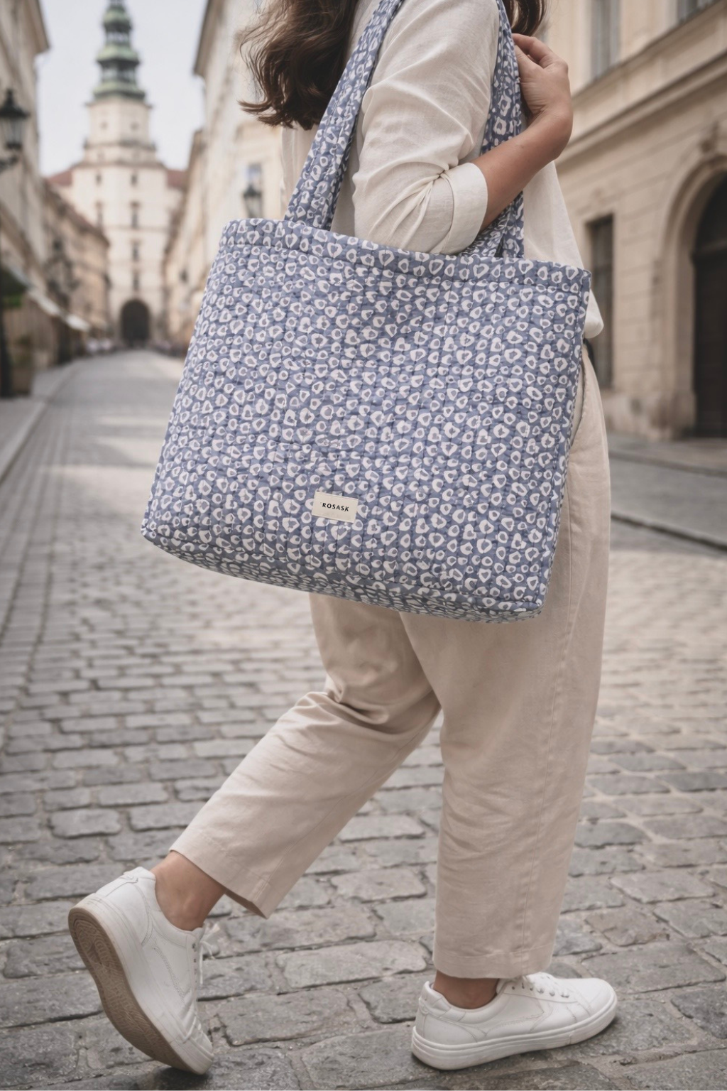 Sac Cabas matelassé Graou Bleu 1:2.png