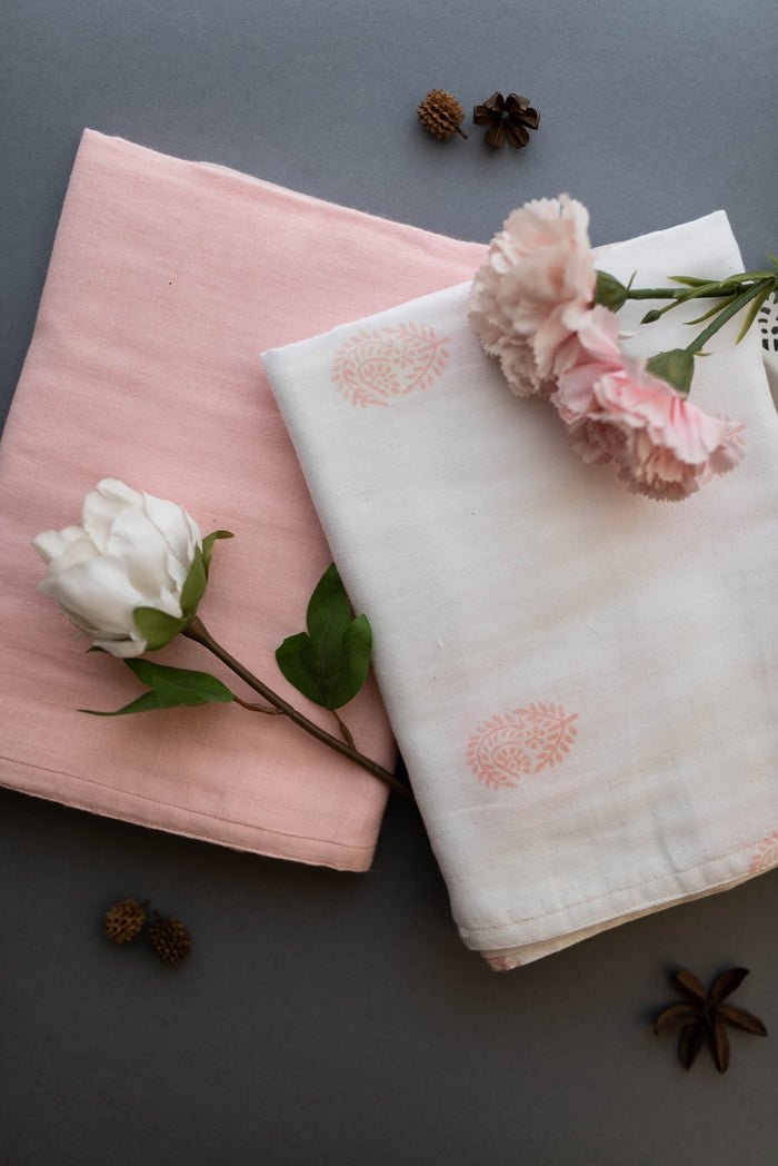 Raamae_HandBlockPrinted_OrchidMuslinSwaddleSet_02.jpg