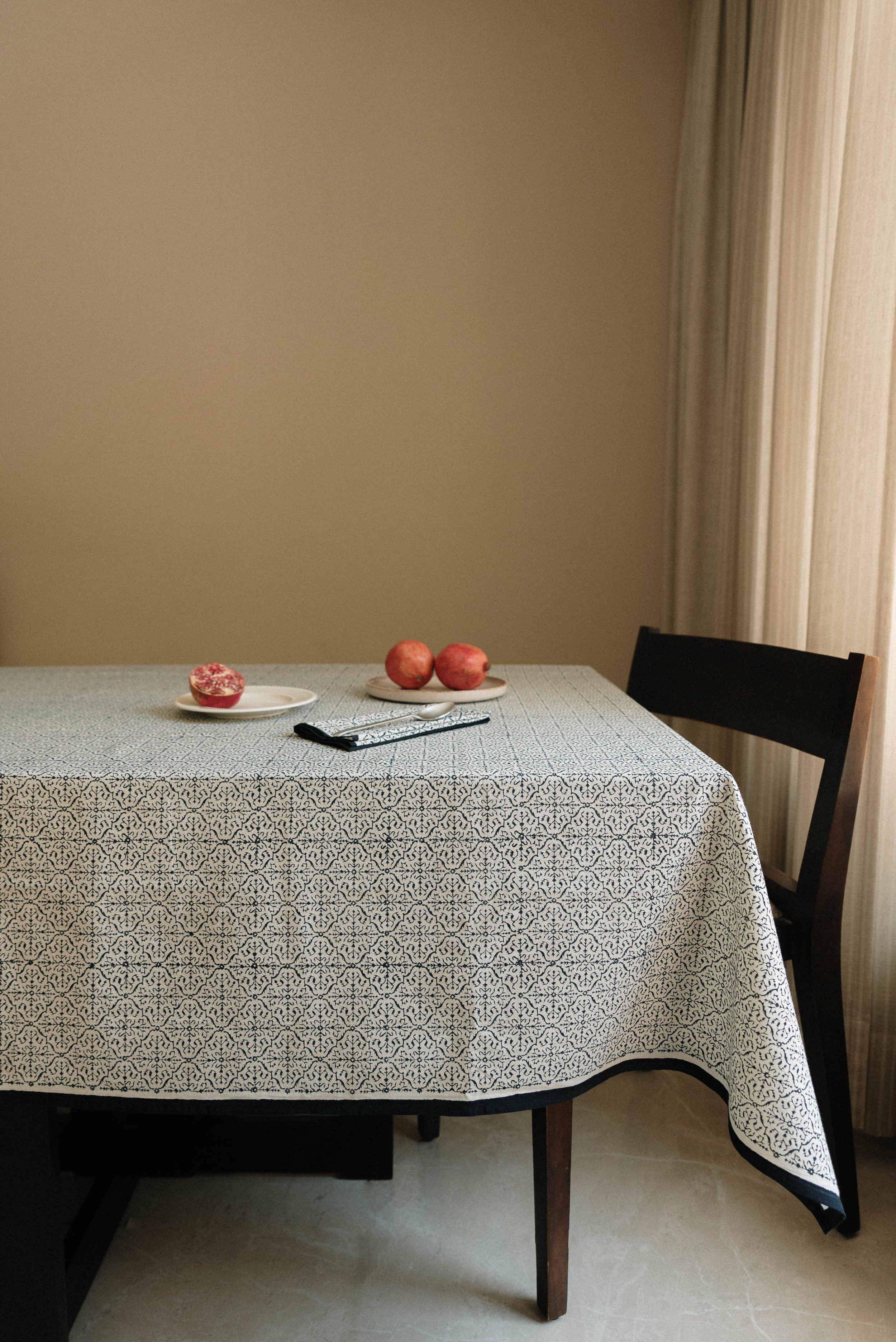 Raamae_Blockprinted_Mehrab_Tablecloth_04.jpeg