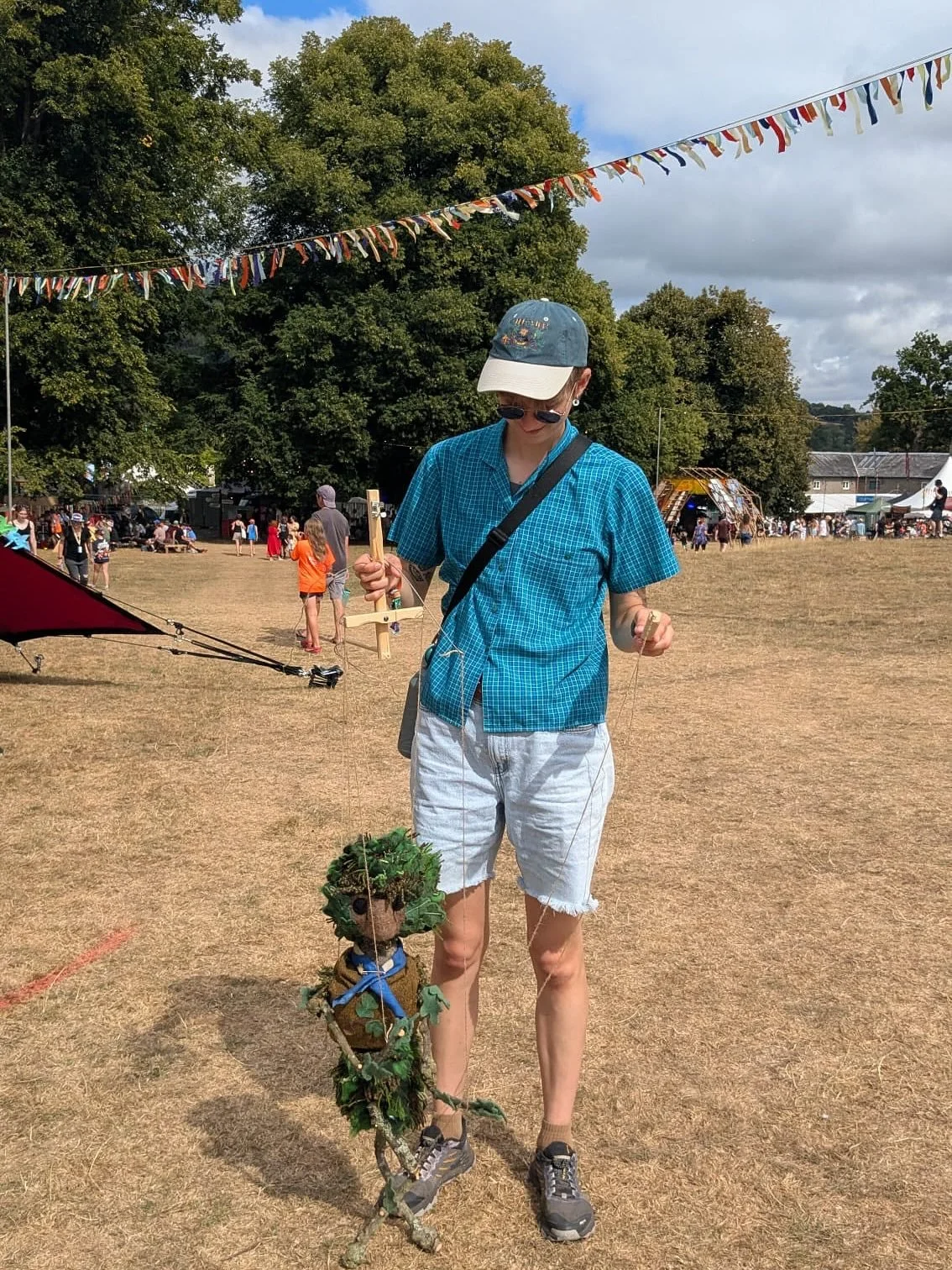 Just spent an amazing weekend running workshops at @greenmanfest with @robin_puppets and @cerys.roses. We had such a great time and some amazing pompom puppets were made!! Thanks for another great festival greenman!!