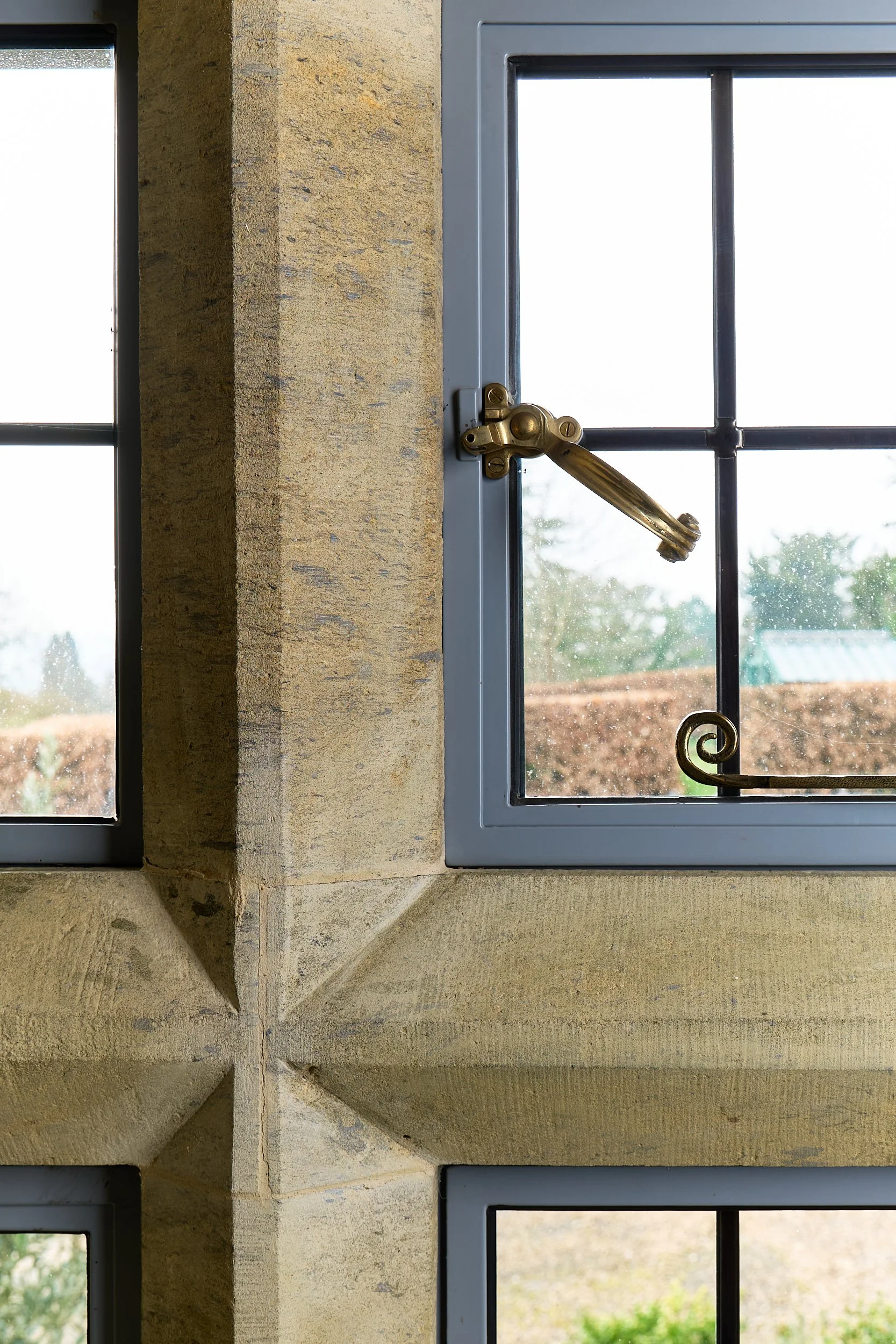 Hand crafted mullioned leaded windows - architecture and interiors