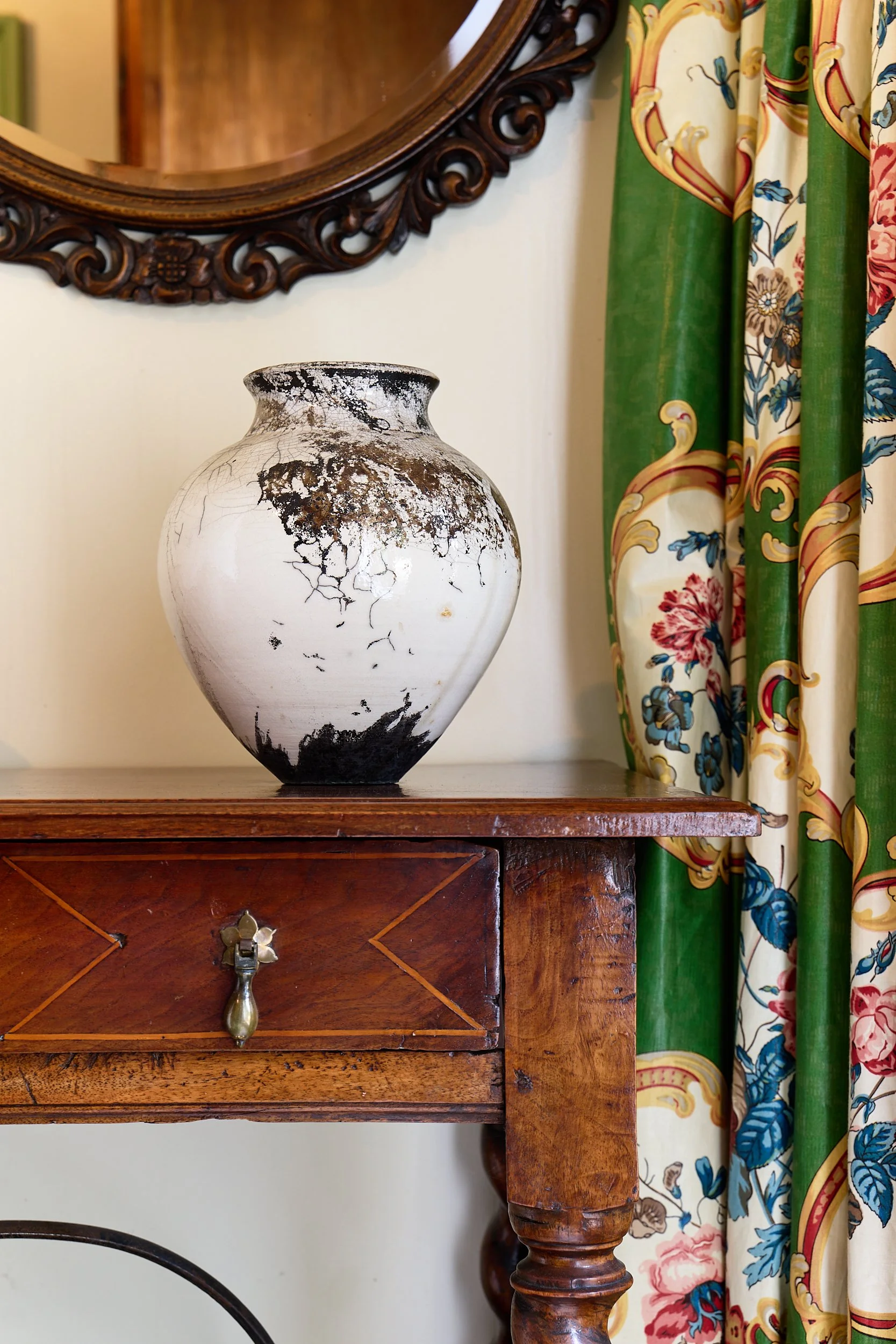 Mixed styles - architecture and interiors