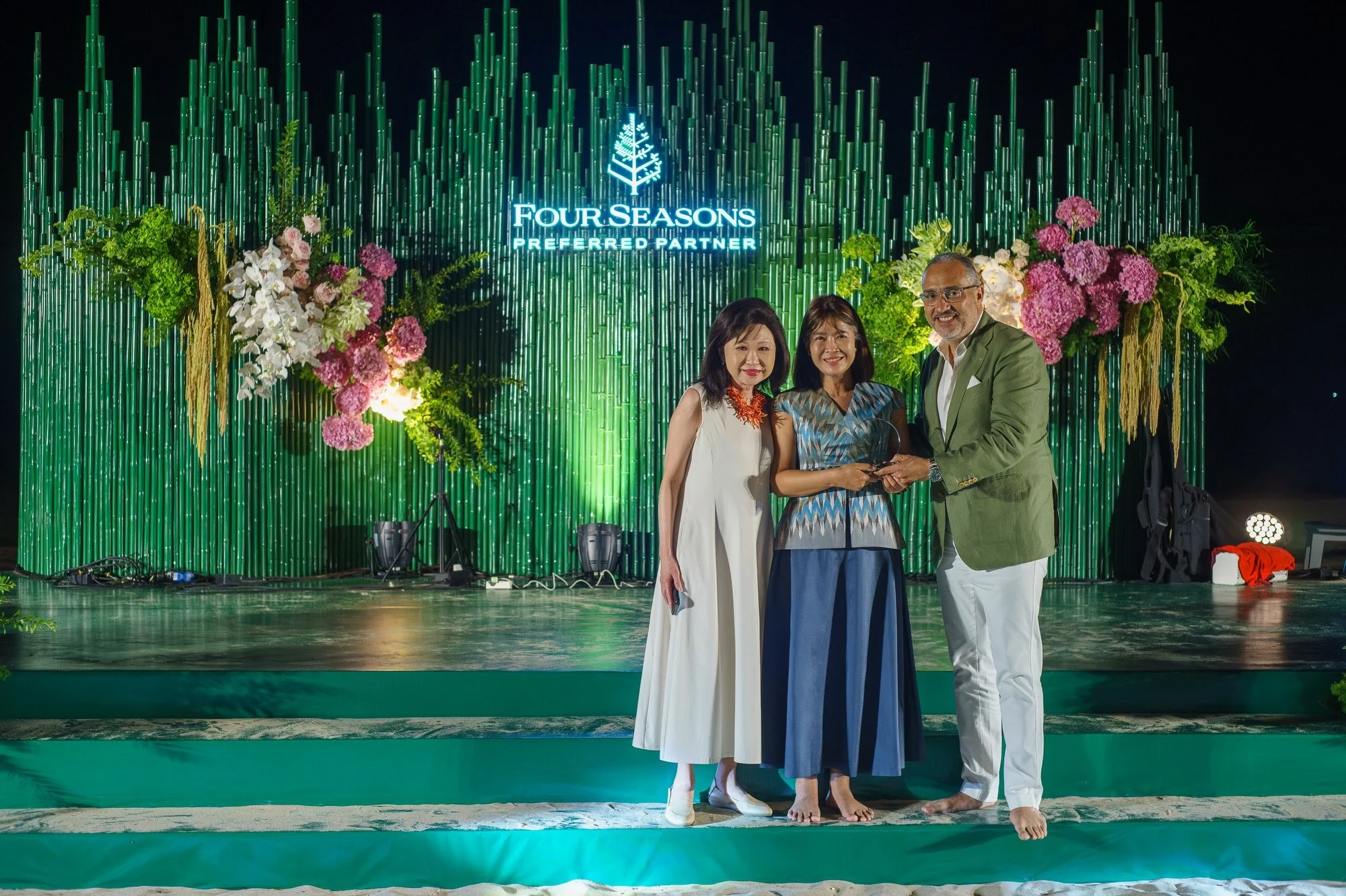 &ldquo;A proud moment for the Travel Tech family! We are thrilled to receive the Four Seasons Innovation and Growth Award. Our General Manager, Kanokphan Nakprasit, was honored to represent us and accept this award from Rami Sayess and Sharon Lee.

W