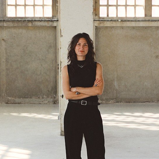 Meet Mollie Burke, Assemblage artist in residence. Mollie is a multidisciplinary artist whose work explores the emotions and affects that emerge in real and virtual environments. Her installations combine a variety of media, including glass, metal, f