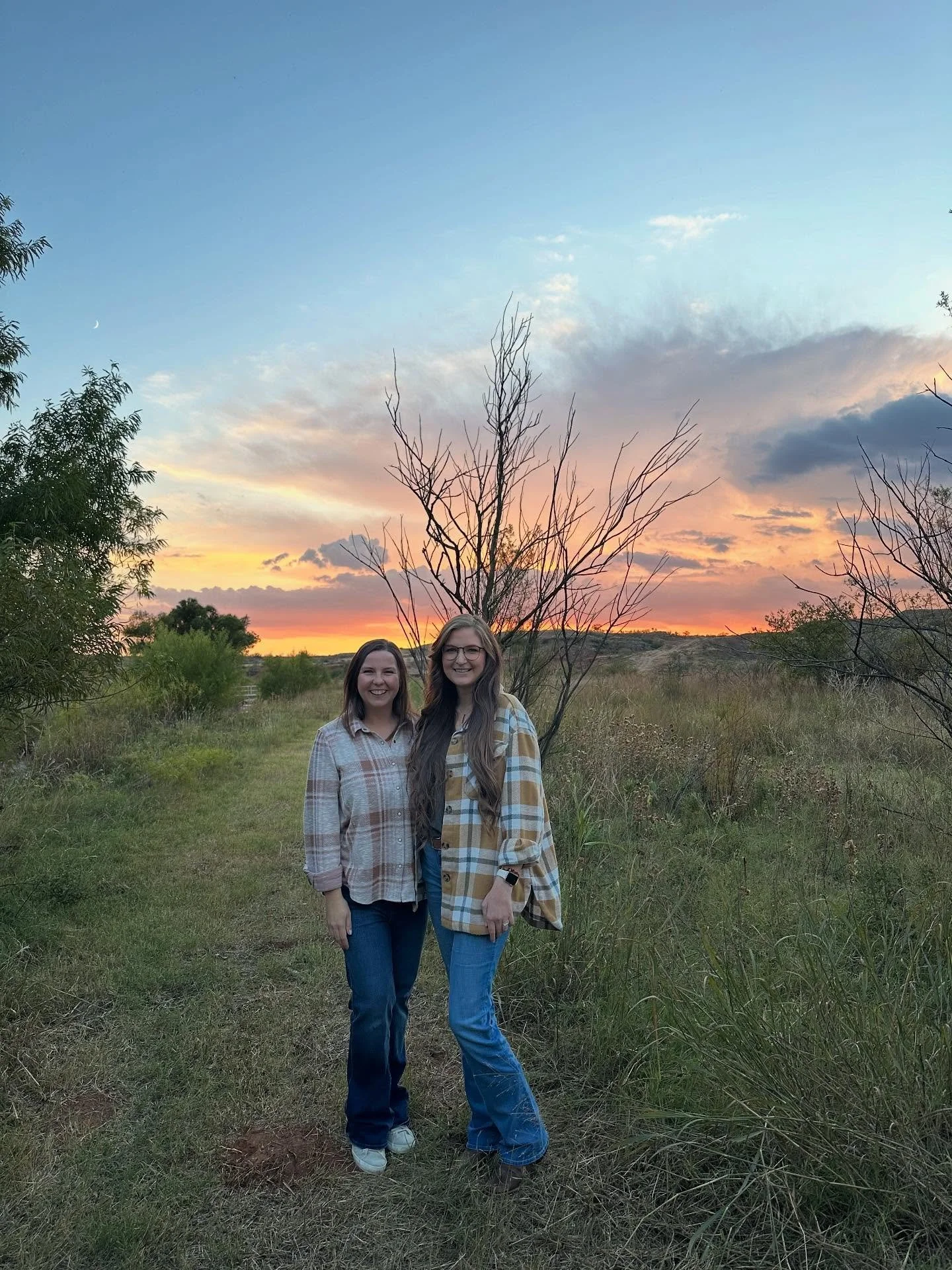 Grateful to our friends at @canyonvalleyprovisions for such a beautiful evening. The food was incredible, the setting was peaceful, and the conversation filled our hearts.

It was a gift to gather with others who care for families in our community, t