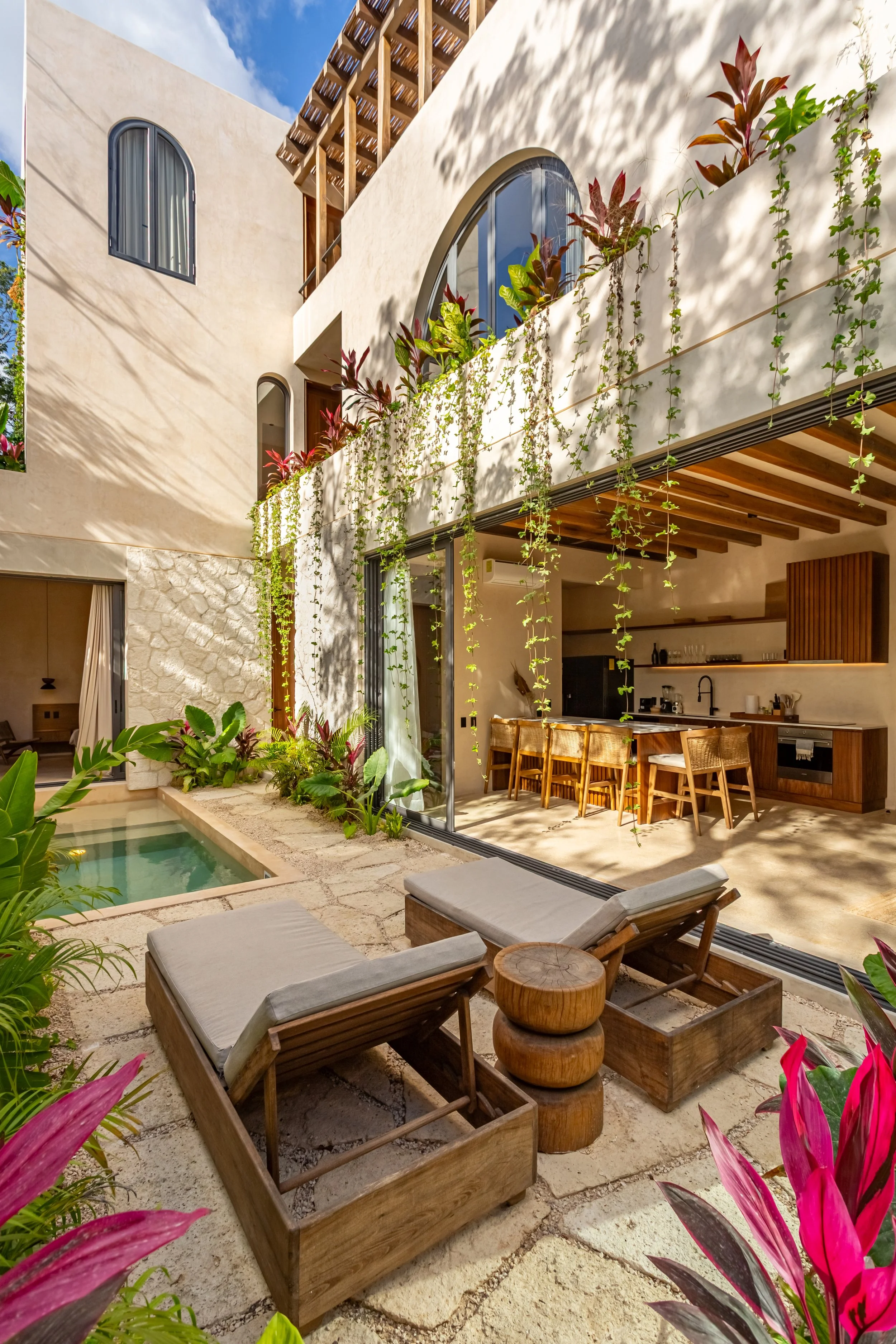 Private Garden(1).jpg