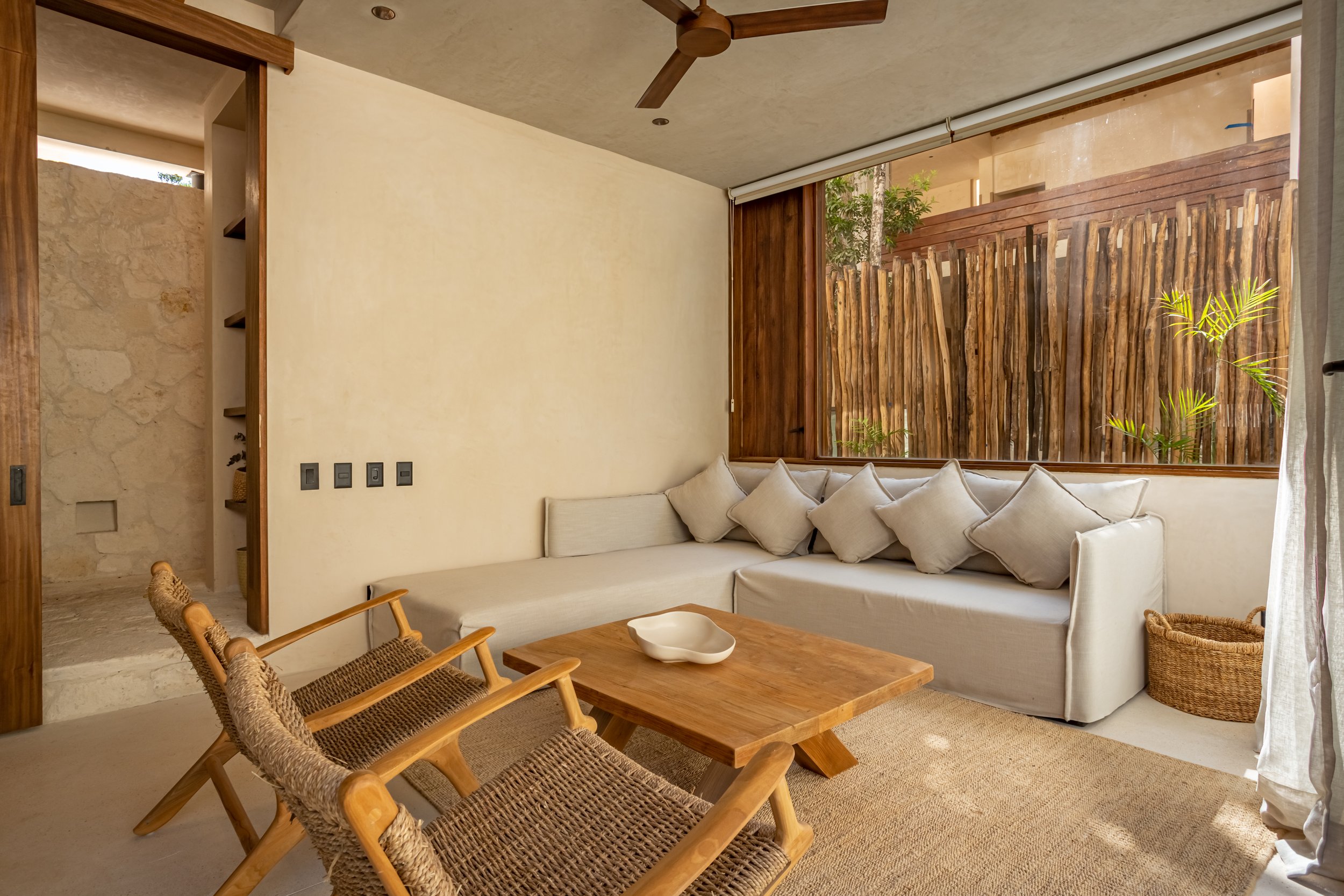 Amari_Uptown_Villa_Selva_5950.jpg