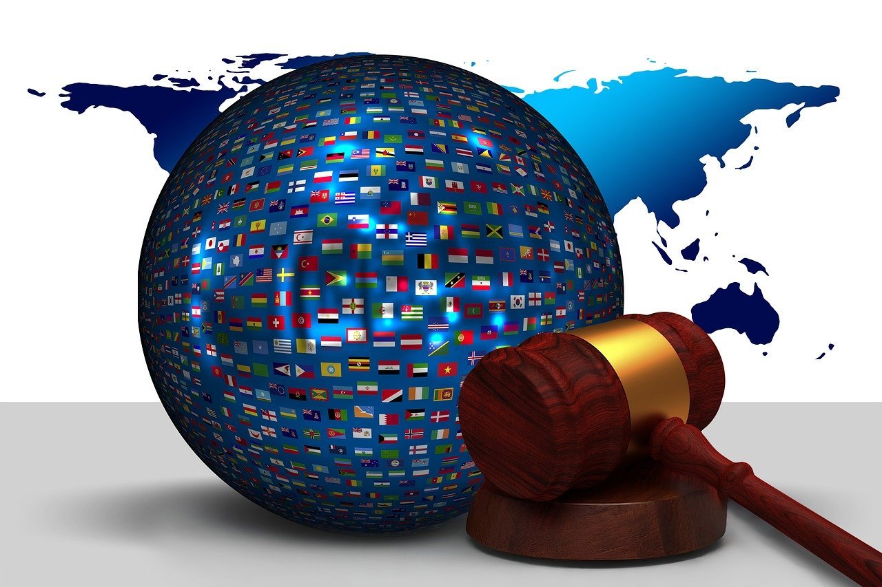 Decolonizing Accountability: A Decolonial Examination of ICC Arrest Warrants