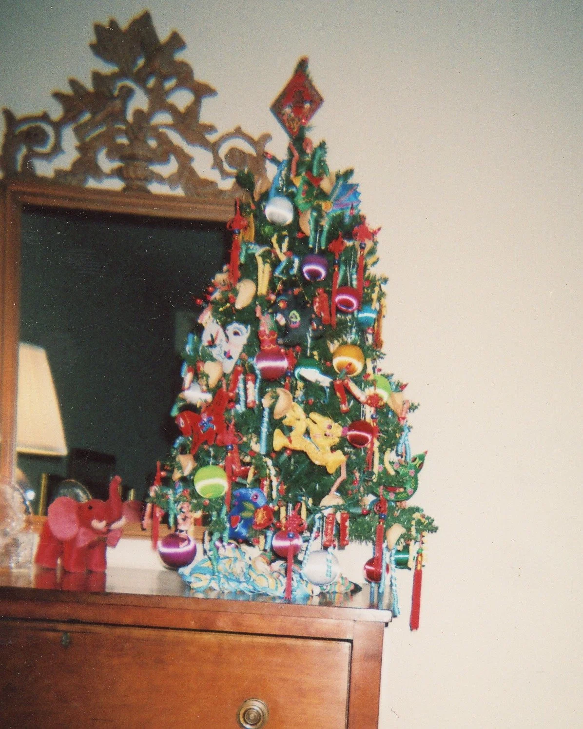 Deck the halls? ✅
Be jolly? ✅
Don our gay apparel? ✅

Wishing you the best this holiday season! ❤️💚 #LGBTQHistory 

📸 Collection of Mark Smith.