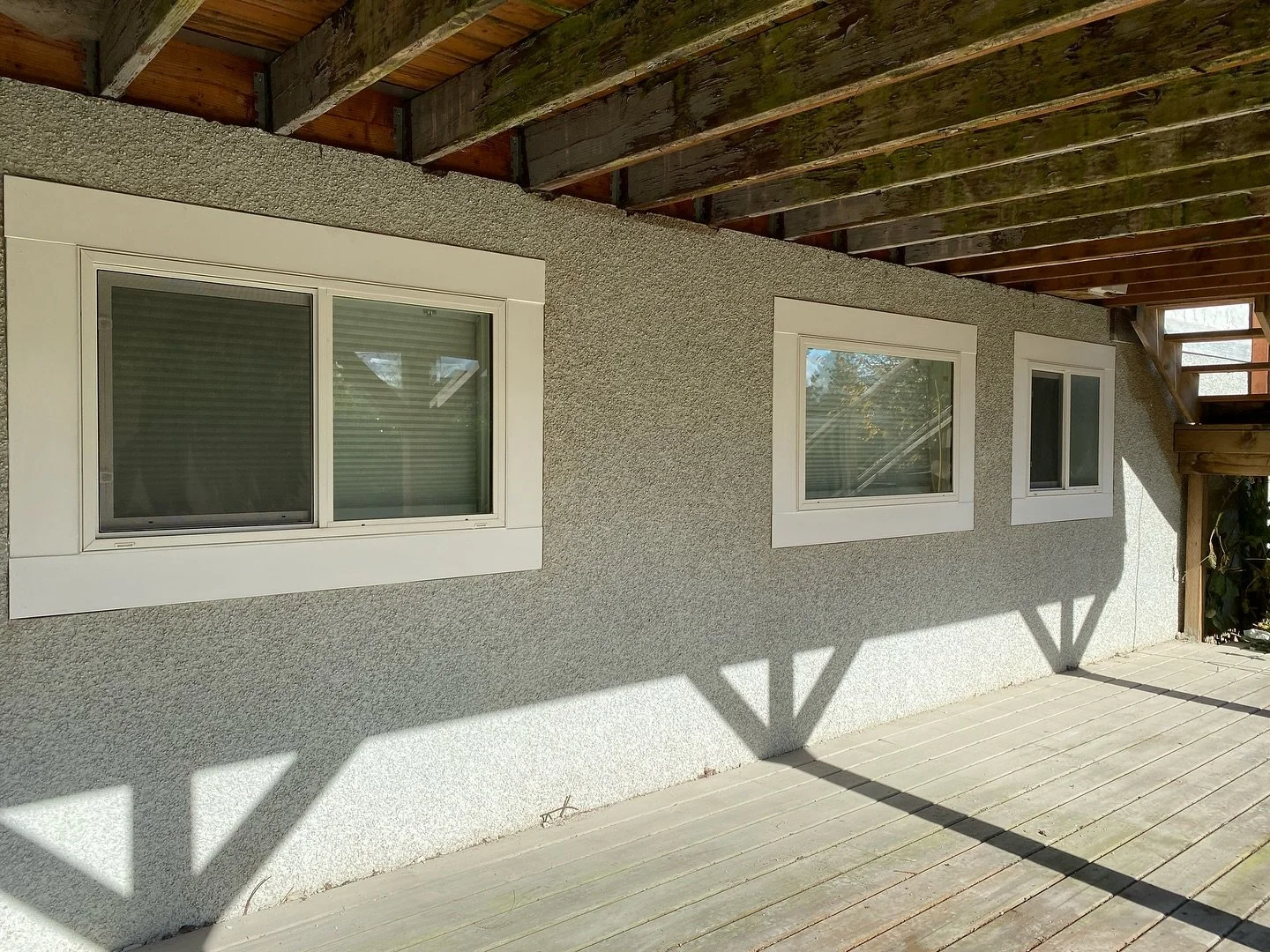 I&rsquo;m helping a customer get multiple jobs done in their home so they can list their house for sale&hellip; they had new windows put in long ago but the exterior was never finished &hellip; I was able to get them trimmed out so it&rsquo;s looking