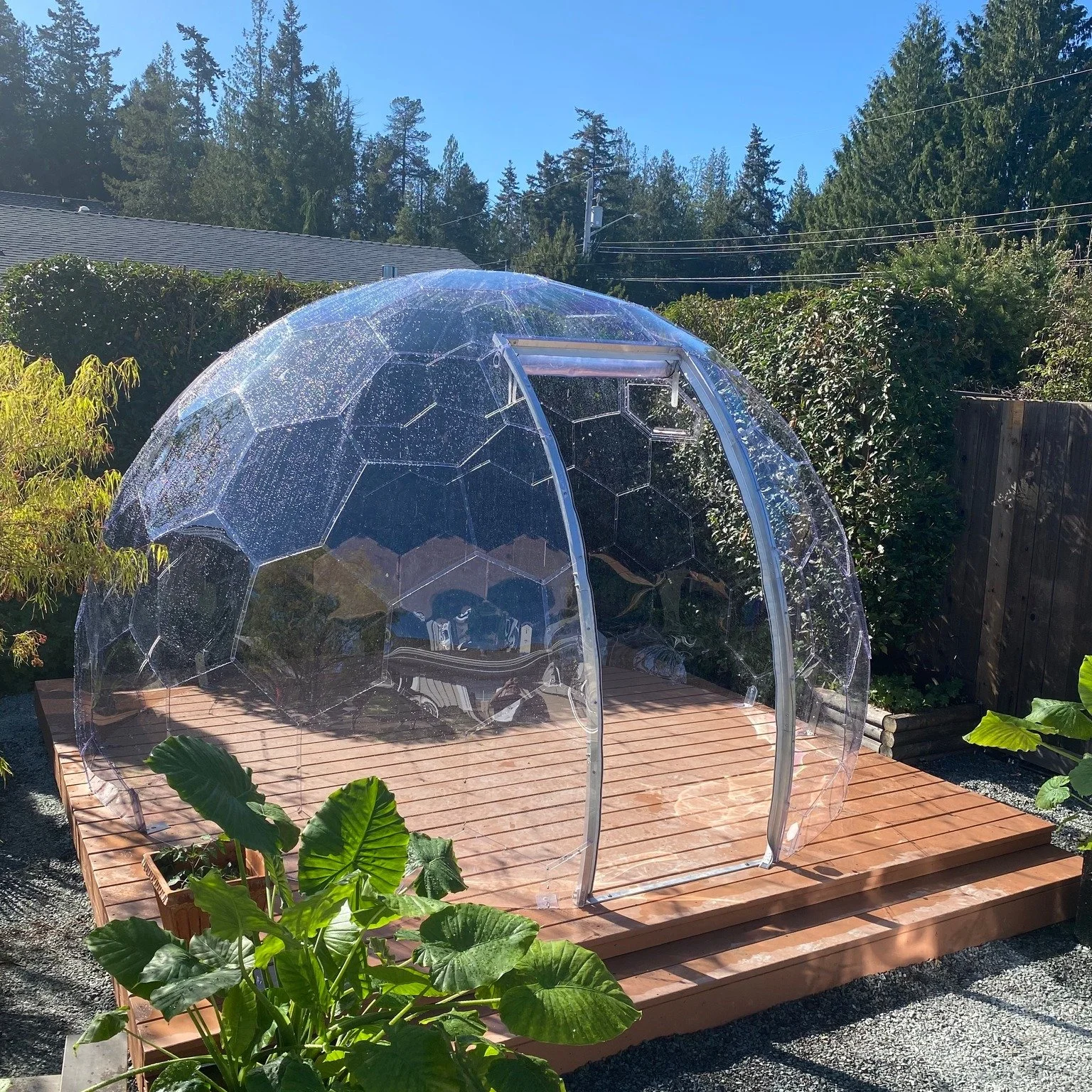 Backyard dome build! ✅

This one was a bit of a challenge but it came together beautifully and is a wonderful edition to my customers back yard! What do you think? 

#renthehandyman #nanaimohandyman #vancouverislandhandyman