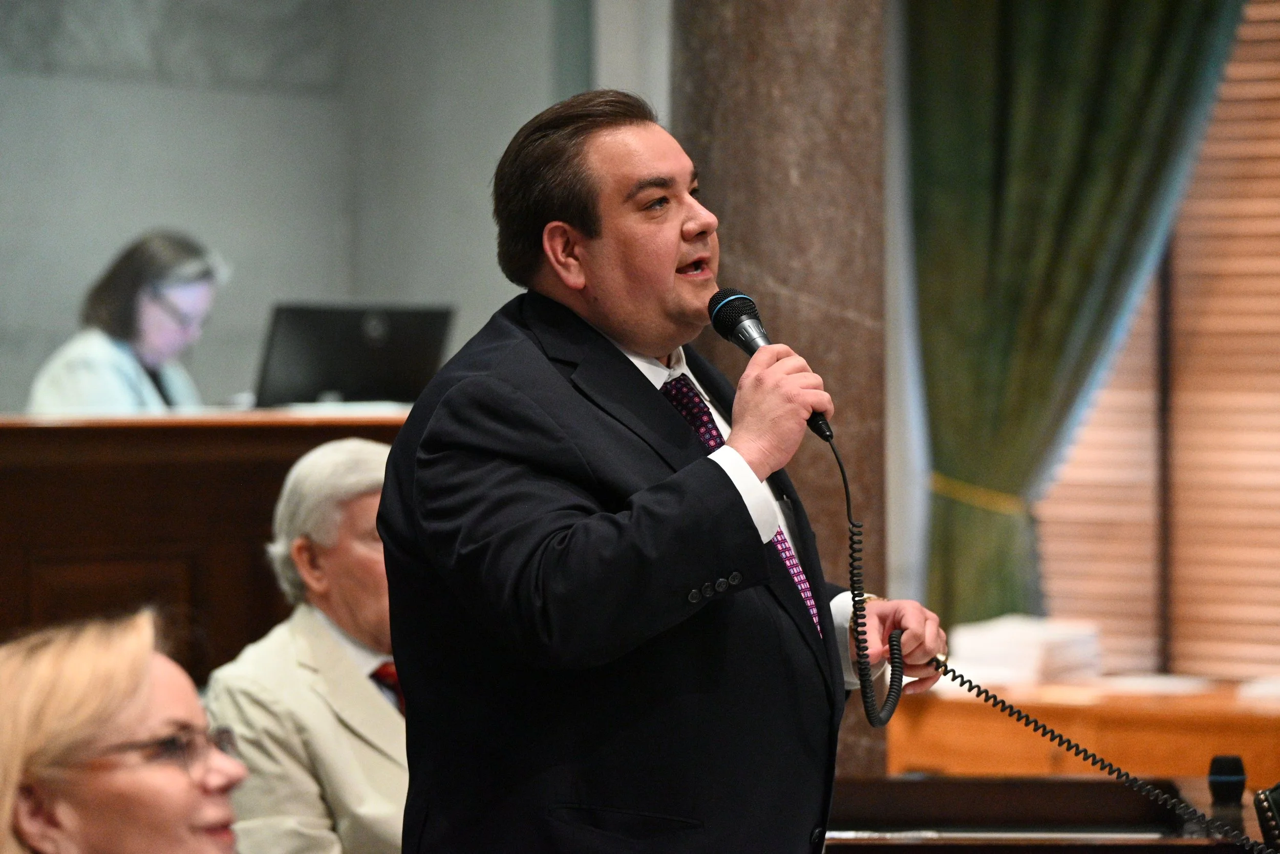 Sen. Seal announces more than $1.77 million in volunteer fire and rescue grants for Senate District 8