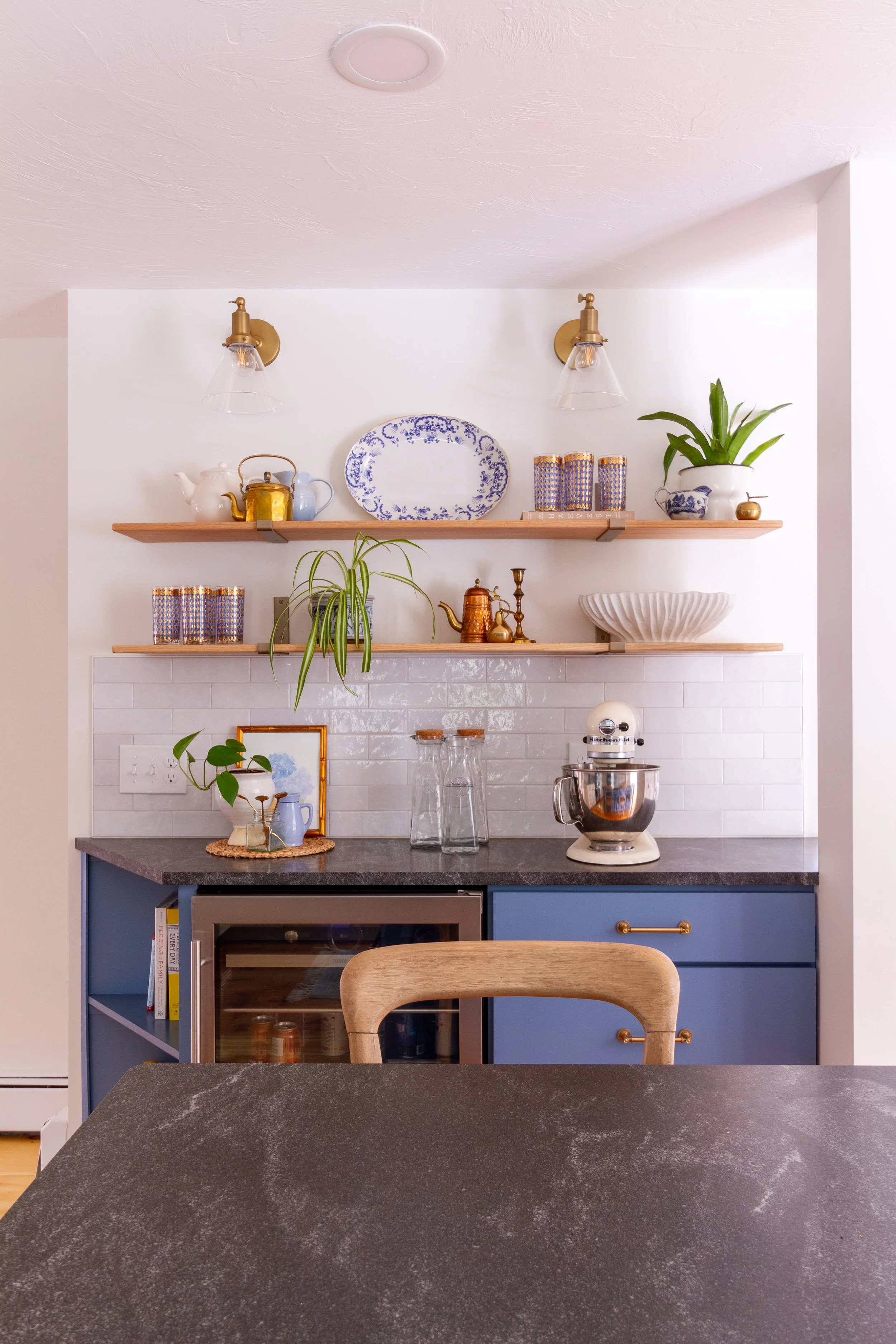 Monterey Antiques &amp; Family Treasures