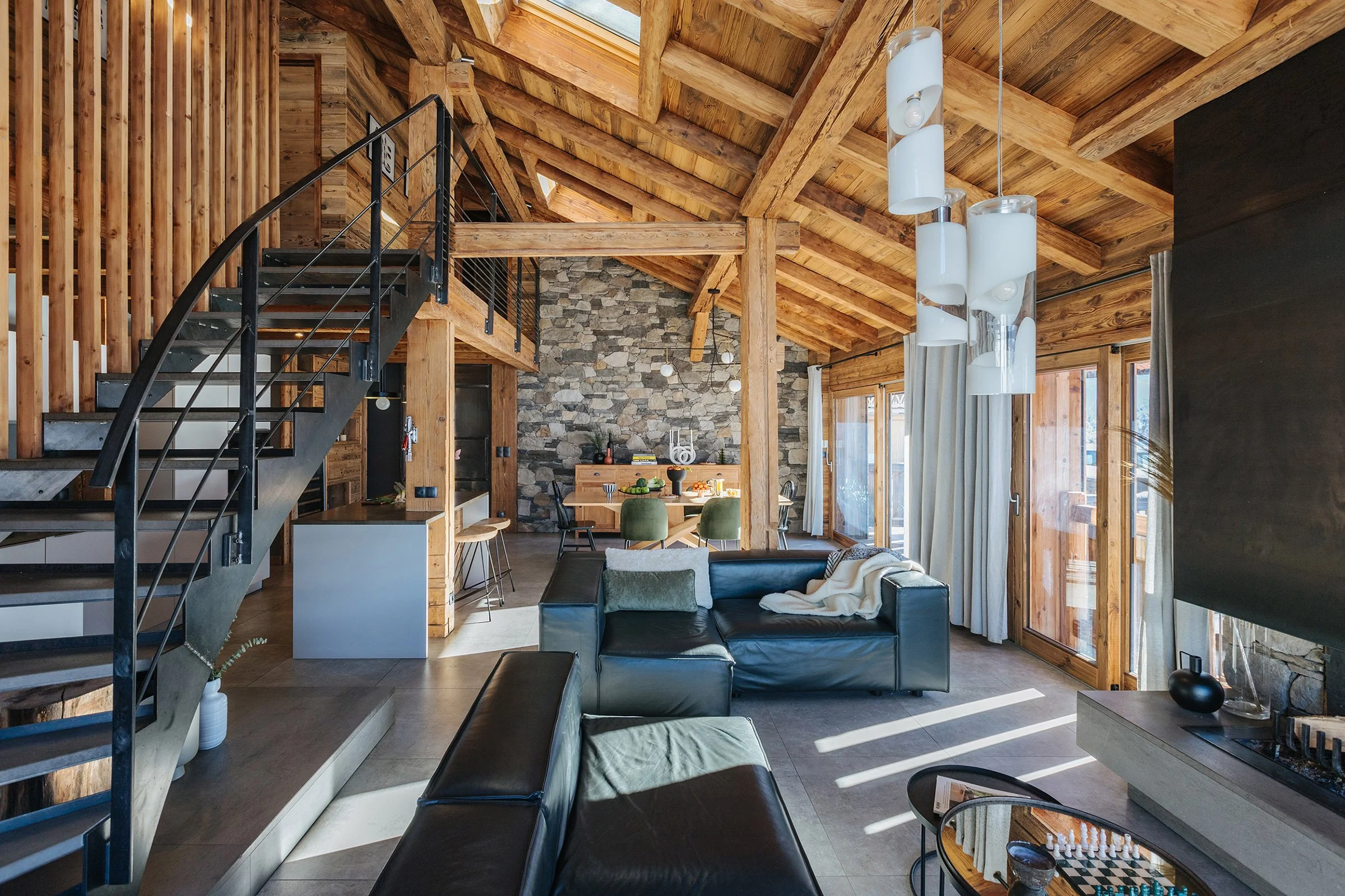 CAMILLE_BIDAULT_GRAND_CHALET_HD_35 copie.jpg