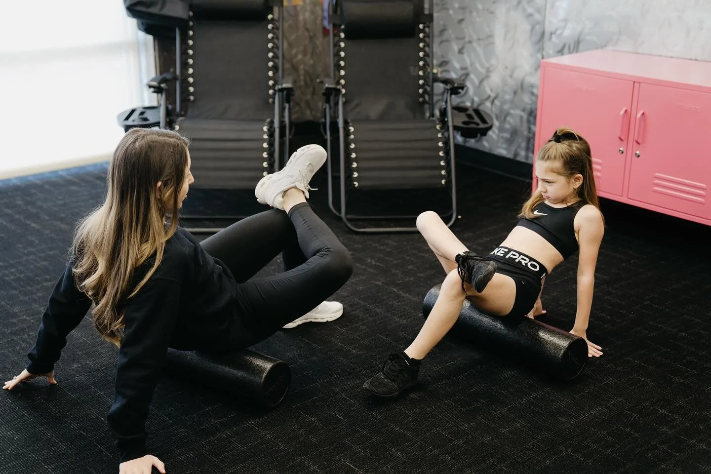 Did you know I love foam rolling so much that I made sure there are rollers ready and waiting for you every time you&rsquo;re in the gym?!! 💙✨

Whether it&rsquo;s before practice to warm up or after to cool down and recover&mdash;I want you to use t