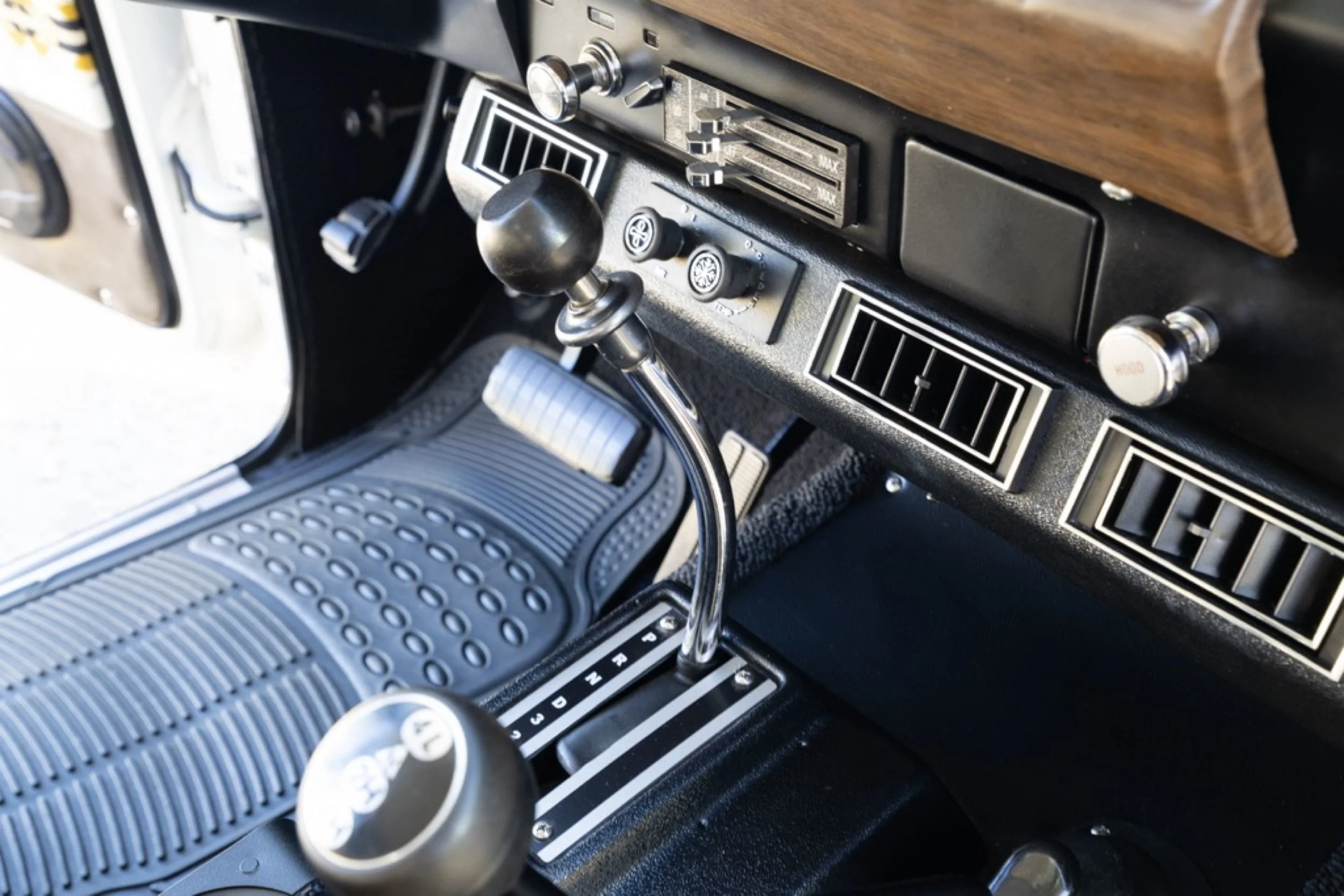 1978 IH Scout 216.jpg