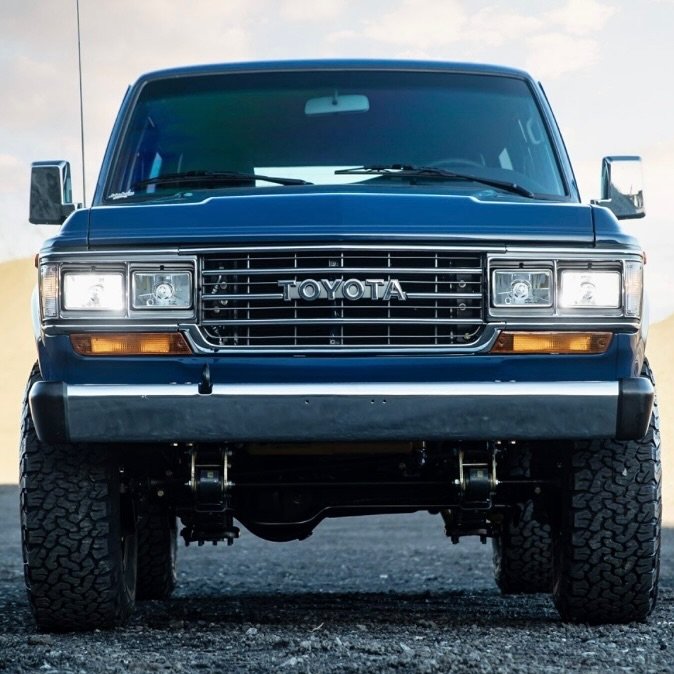 Front End Fun Facts Friday! 1988 Toyota FJ62 Land Cruiser 🚙

Fun Facts: The Toyota 60 Series Land Cruiser was produced from 1980 to 1990.  The original &quot;round headlight&quot; FJ60 model ran from 1980 to 1987.  In 1988 Toyota introduced the &quo