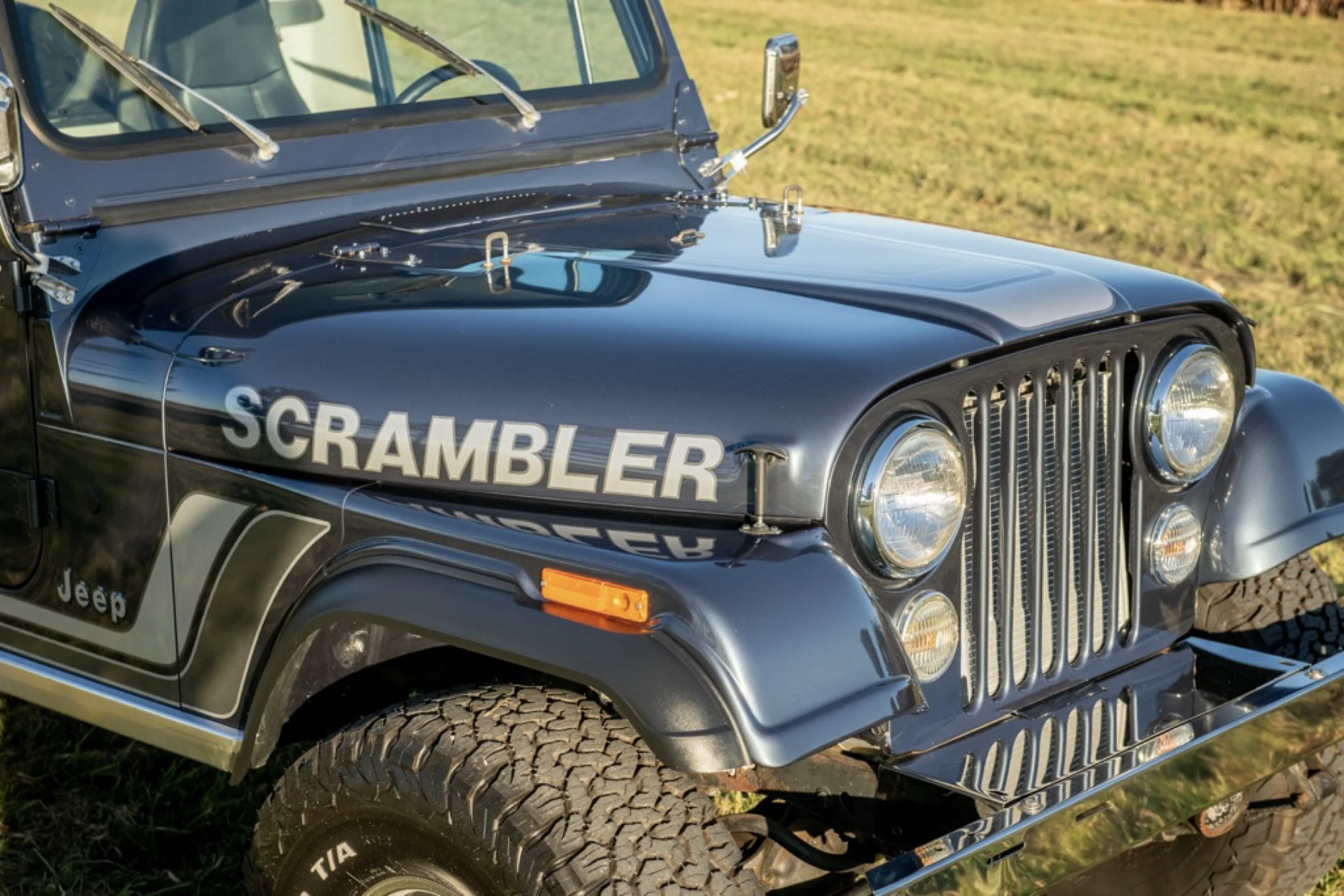 1981 Jeep CJ8 Scrambler56.jpg