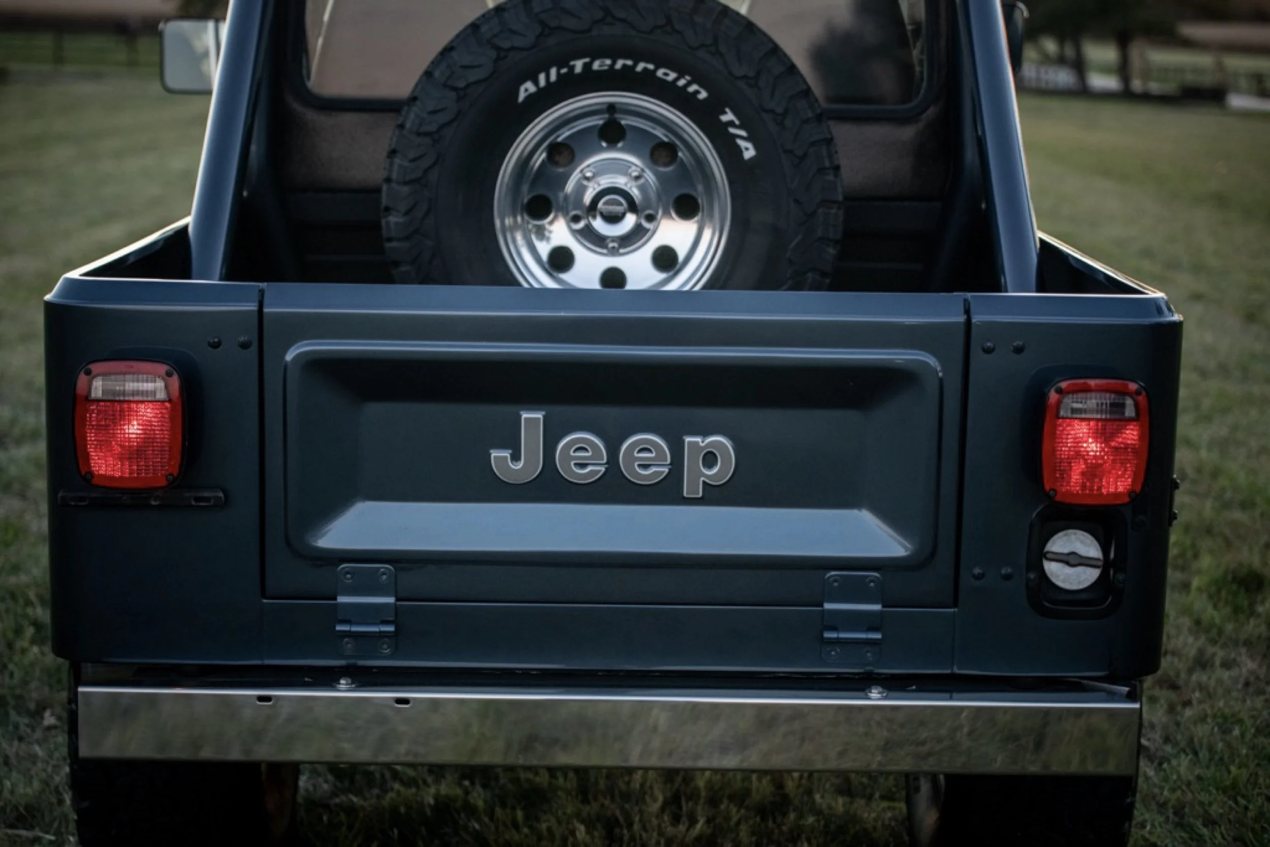 1981 Jeep CJ8 Scrambler84.jpg