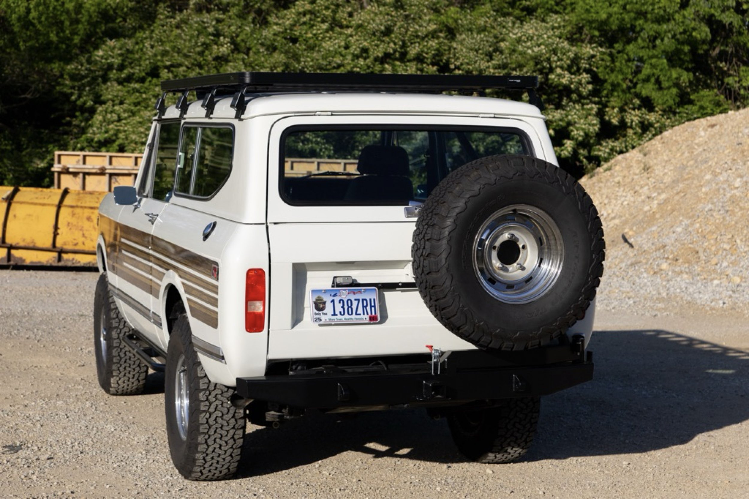 1978 IH Scout 80.jpg