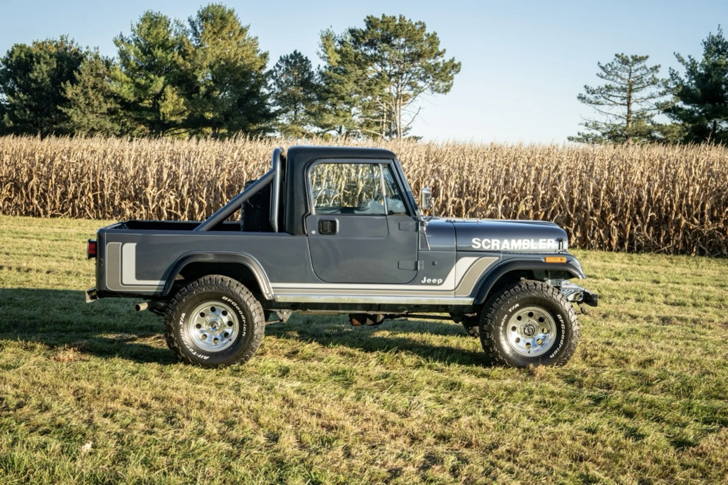 1981 Jeep CJ8 Scrambler18.jpg
