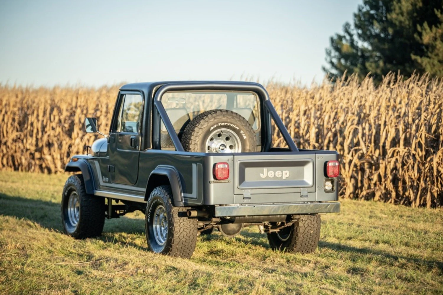 1981 Jeep CJ8 Scrambler4.jpg