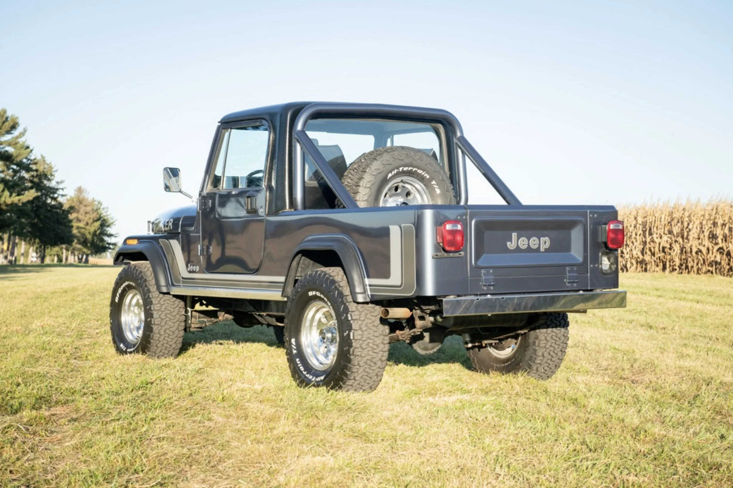 1981 Jeep CJ8 Scrambler25.jpg