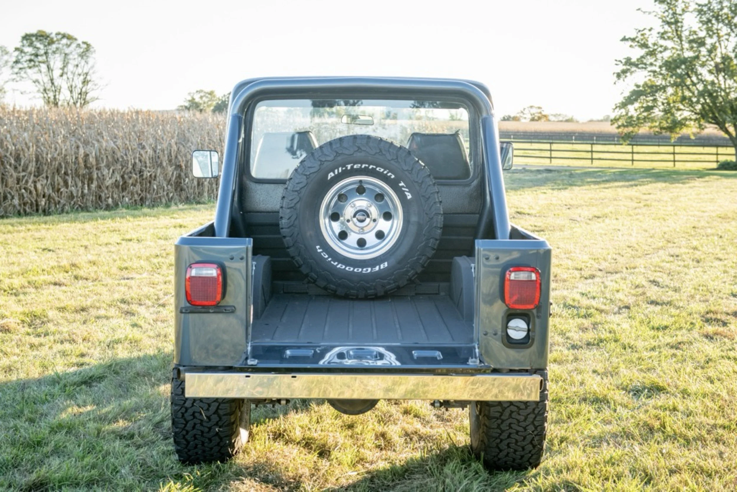 1981 Jeep CJ8 Scrambler23.jpg
