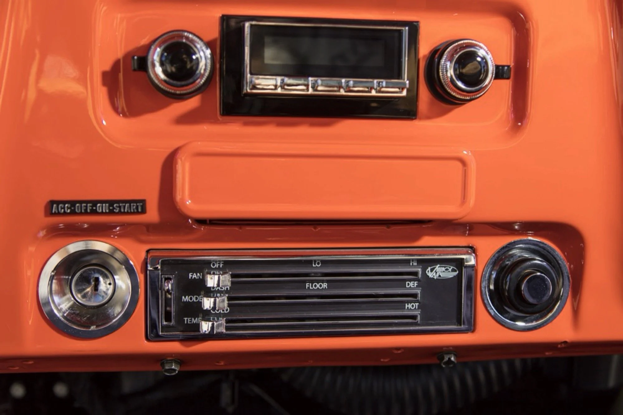 1970 Chevrolet K10 125.JPG