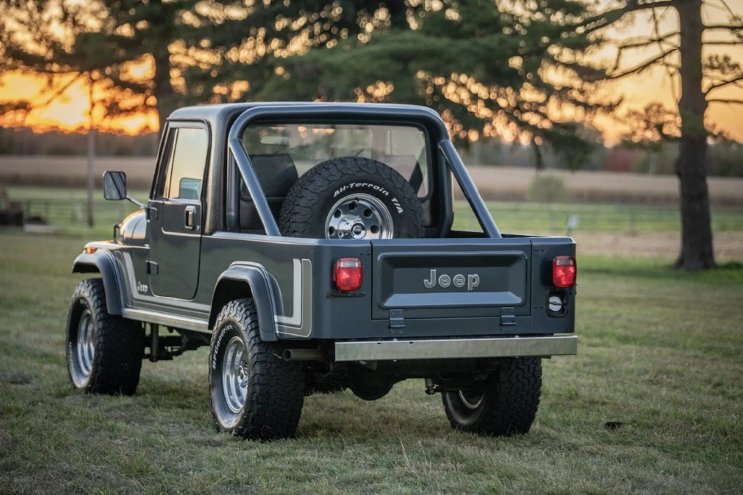 1981 Jeep CJ8 Scrambler8.jpg