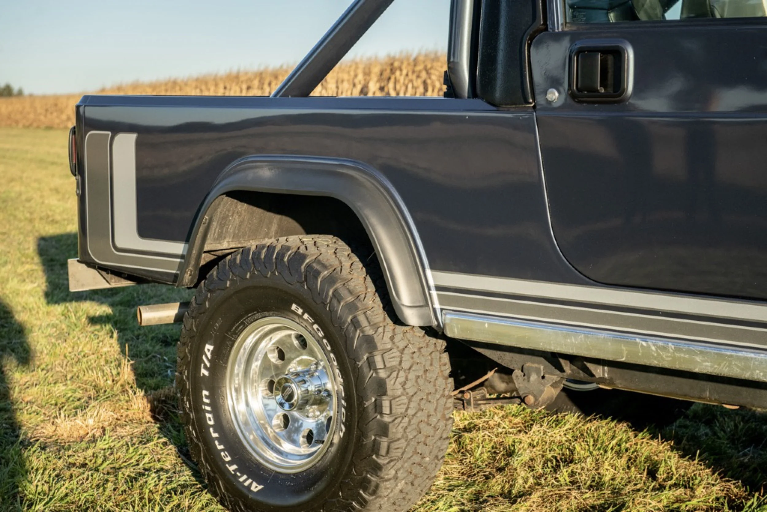 1981 Jeep CJ8 Scrambler53.jpg