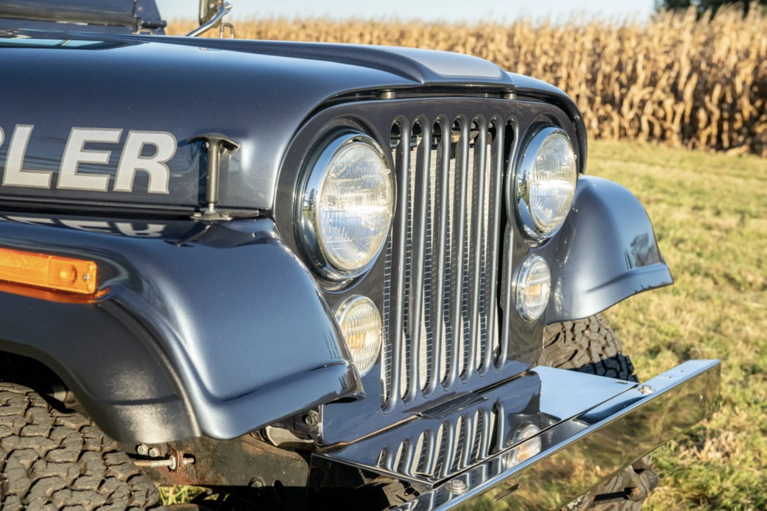 1981 Jeep CJ8 Scrambler89.jpg