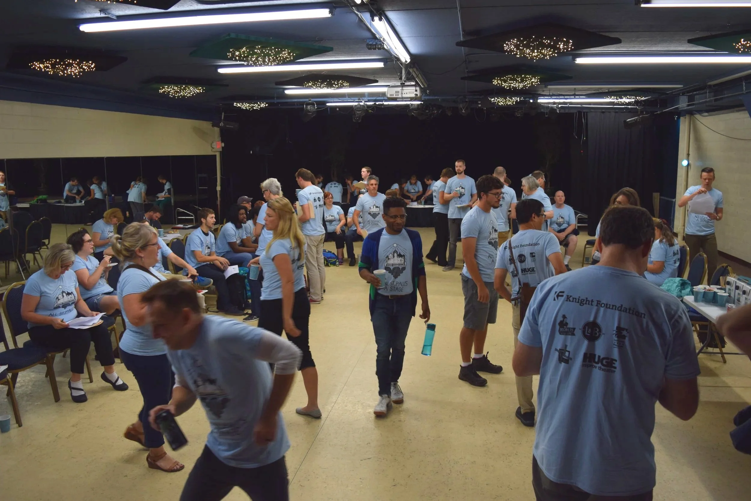  Improvisers gather in the morning ahead of the big day 