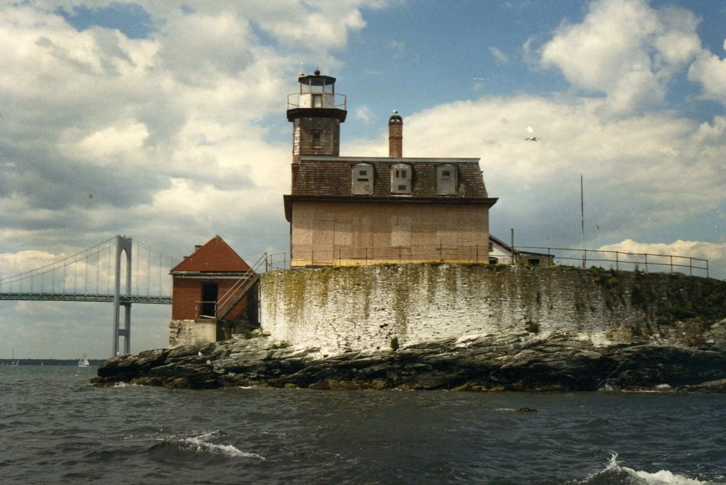 Happy National Lighthouse Day! On this day in 1993, the ongoing restoration of Rose Island Lighthouse, which began in 1985, was deemed complete. For the first time in over 20 years, the Rose Island Lighthouse was back in operation, beaming a beacon f