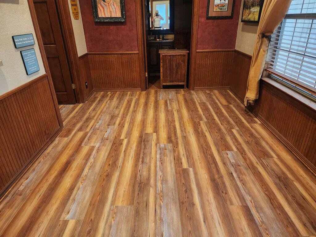 DIX Luxury Vinyl Planks Copper Pine
