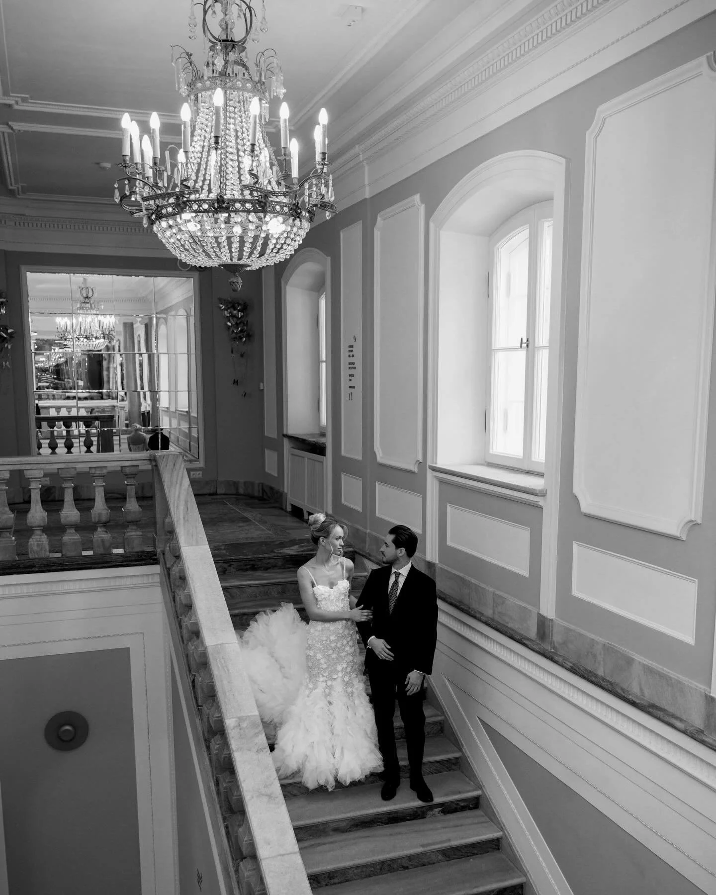 Zapowiedź pięknej sesji, więcej niebawem 🤫&hearts;️

Sesja ślubna | fotograf ślubny Warszawa | Para młoda 

#sesjaposlubna #sesjaslubnawarszawa #fotografiaslubna #fotografslubnywarszawa