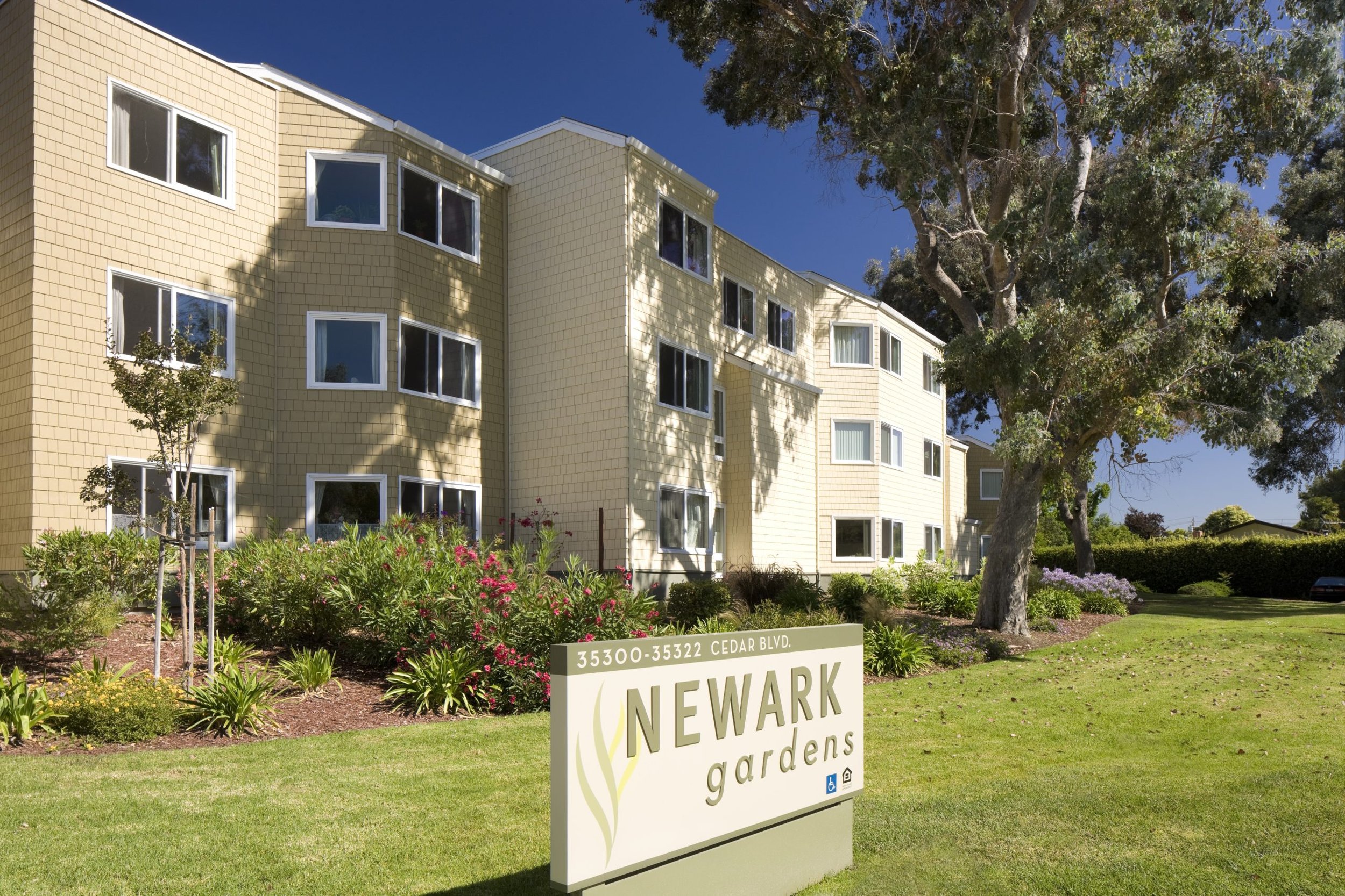 Newark Gardens I apartments