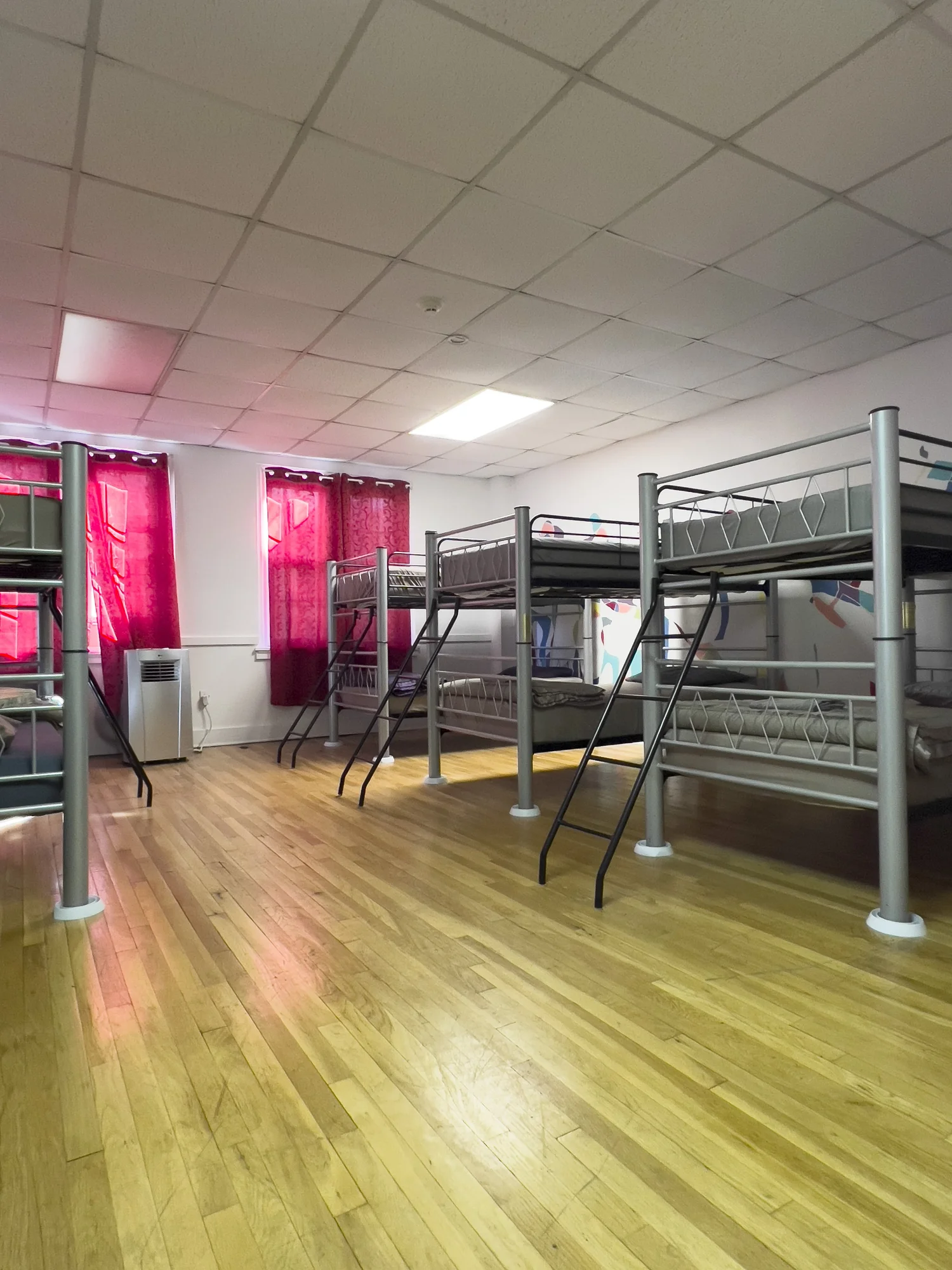 AMENITIES HOSTEL MEMPHIS visual data 8