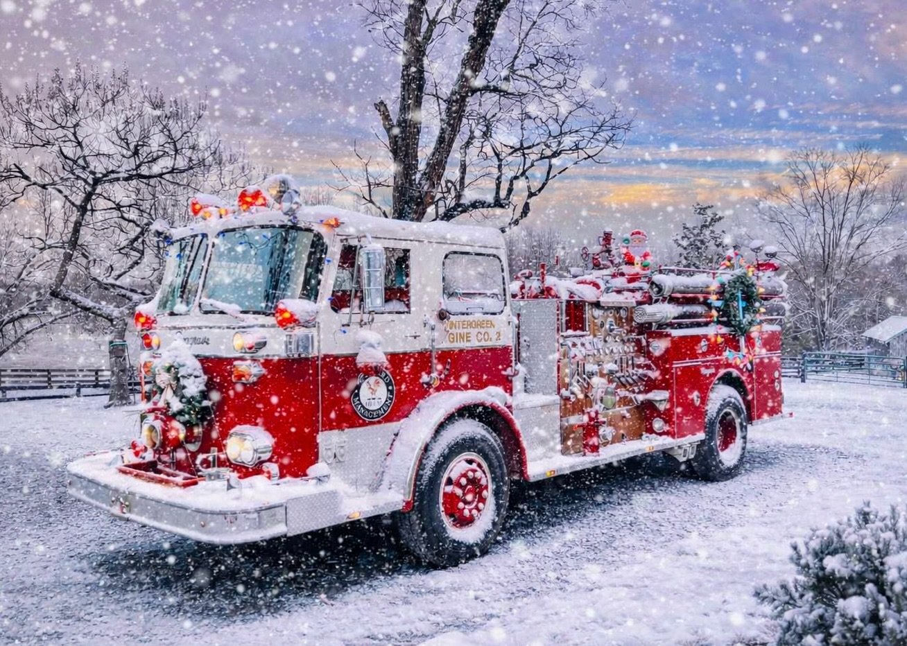 From all of us at HELM, we wish you a very Merry Christmas!! 🎄✨
May this holiday season be filled with joy, laughter, success and good health&mdash;and an abundantly bright and exciting New Year ahead! 🥂