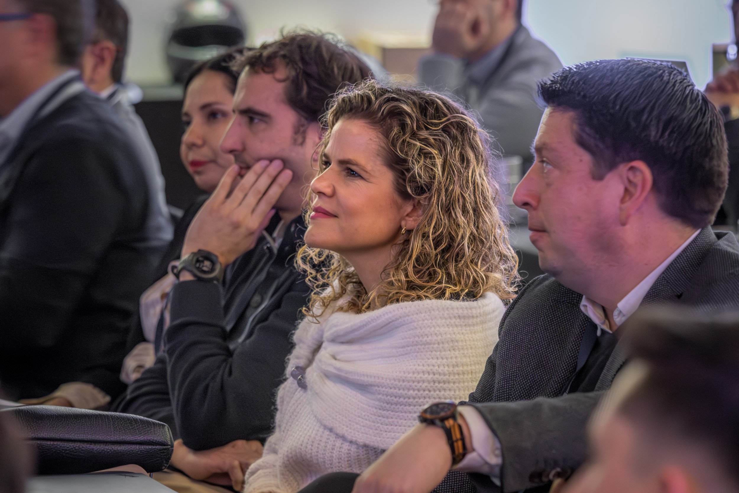 TOMAS JARA_fotografia corporativa-12.jpg